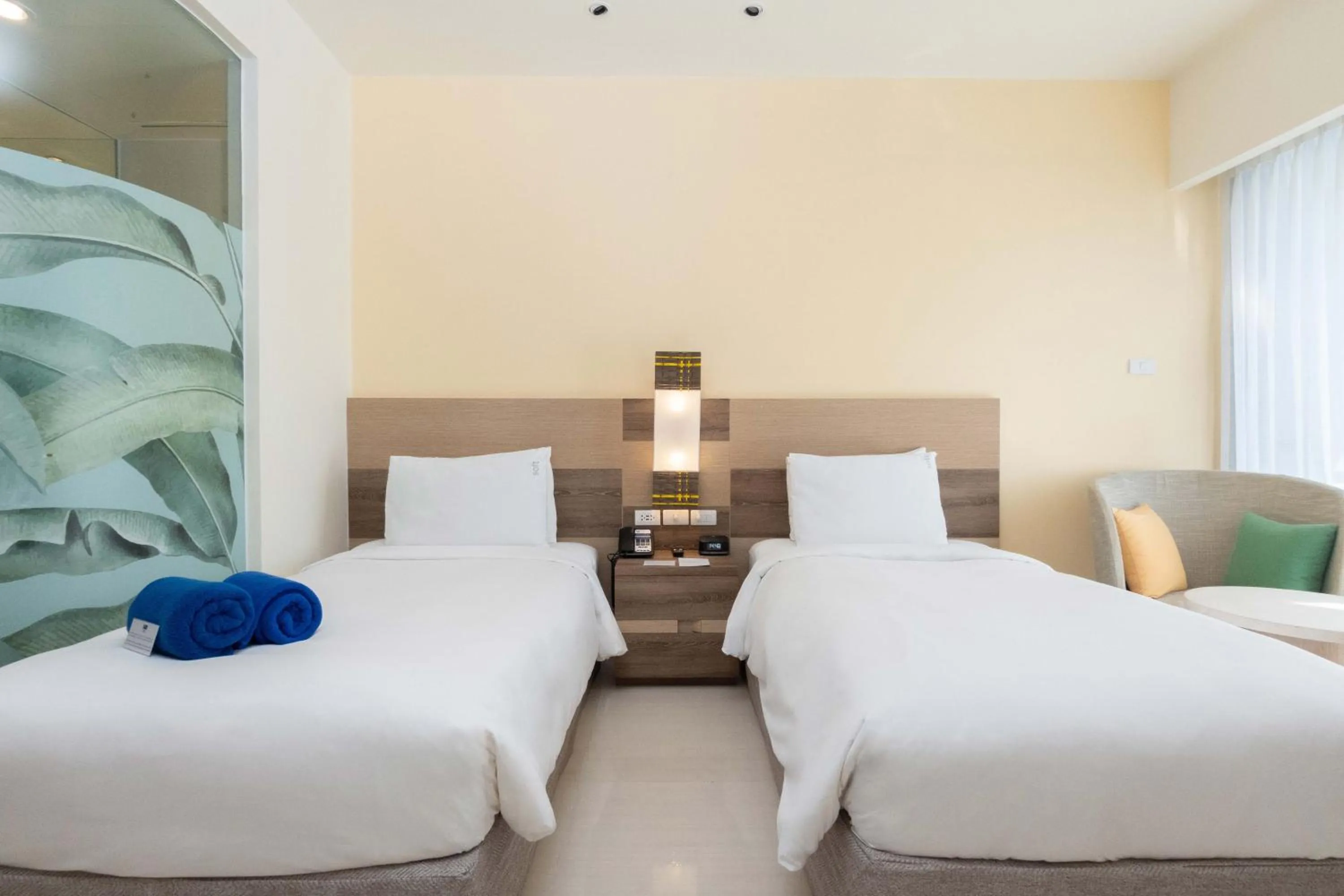 Bed in Holiday Inn Express Phuket Patong Beach Central by IHG