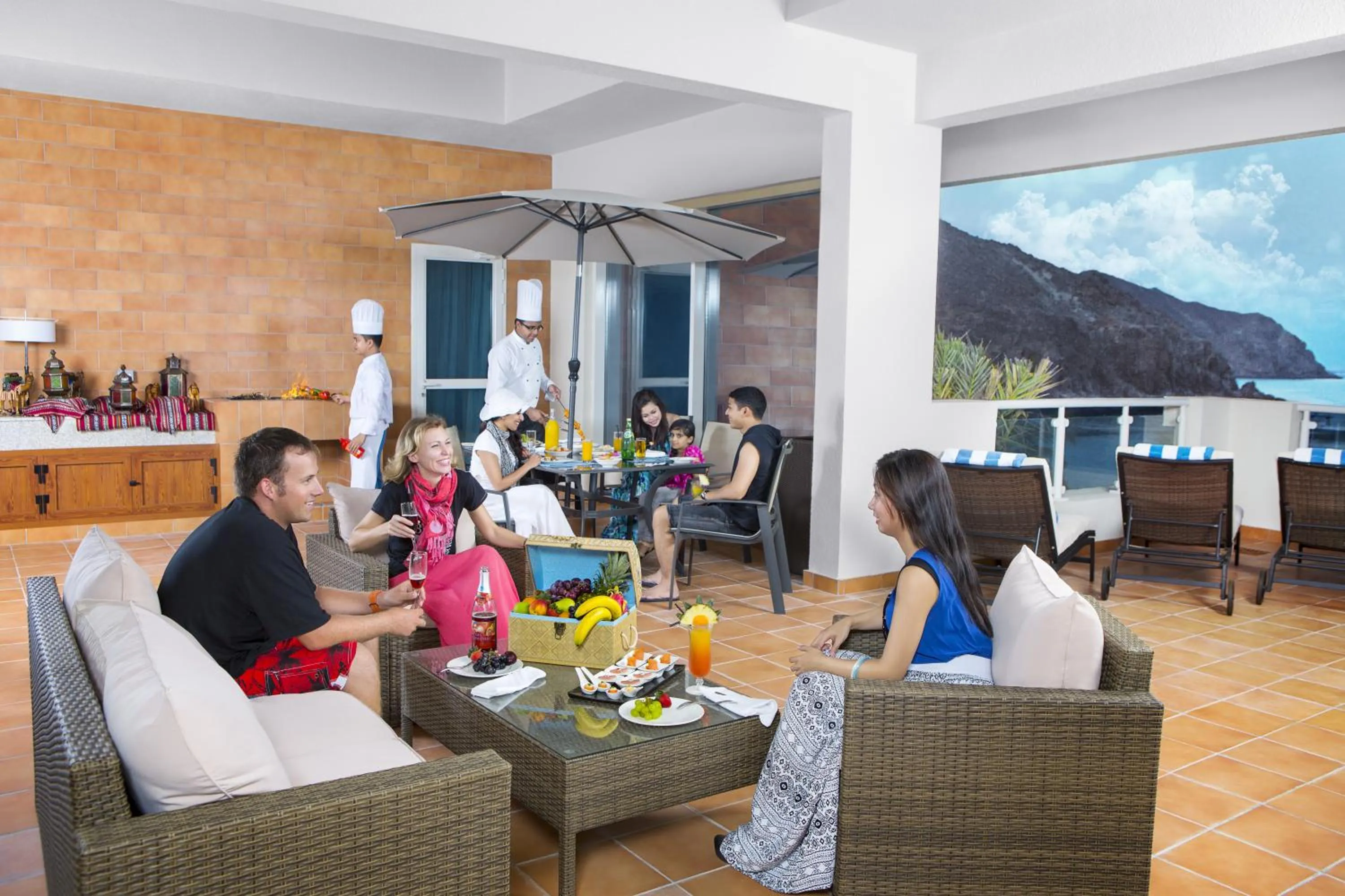 Restaurant/places to eat in Oceanic Khorfakkan Resort & Spa