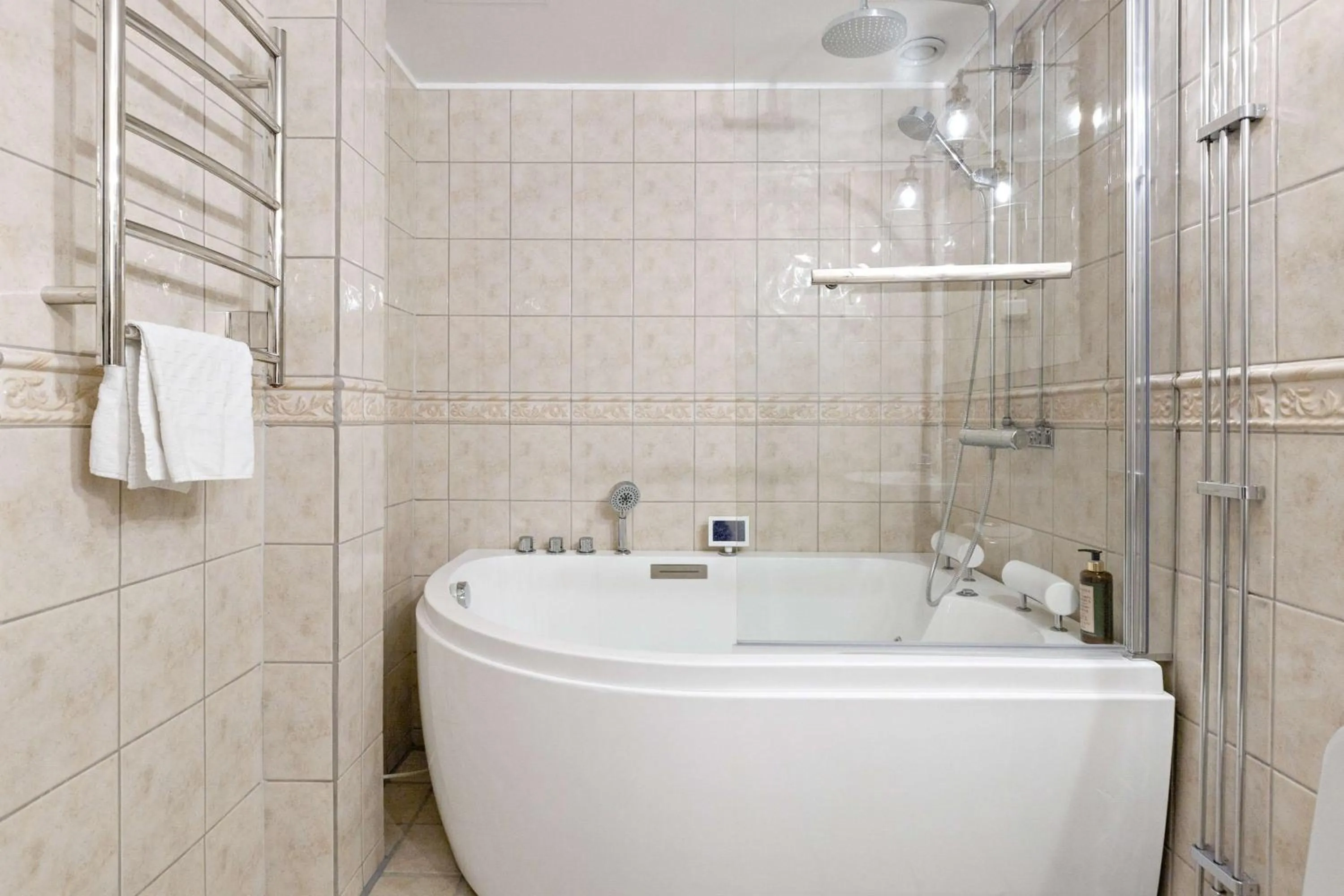 Bathroom in Nora Stadshotell, Sure Hotel Collection by Best Western