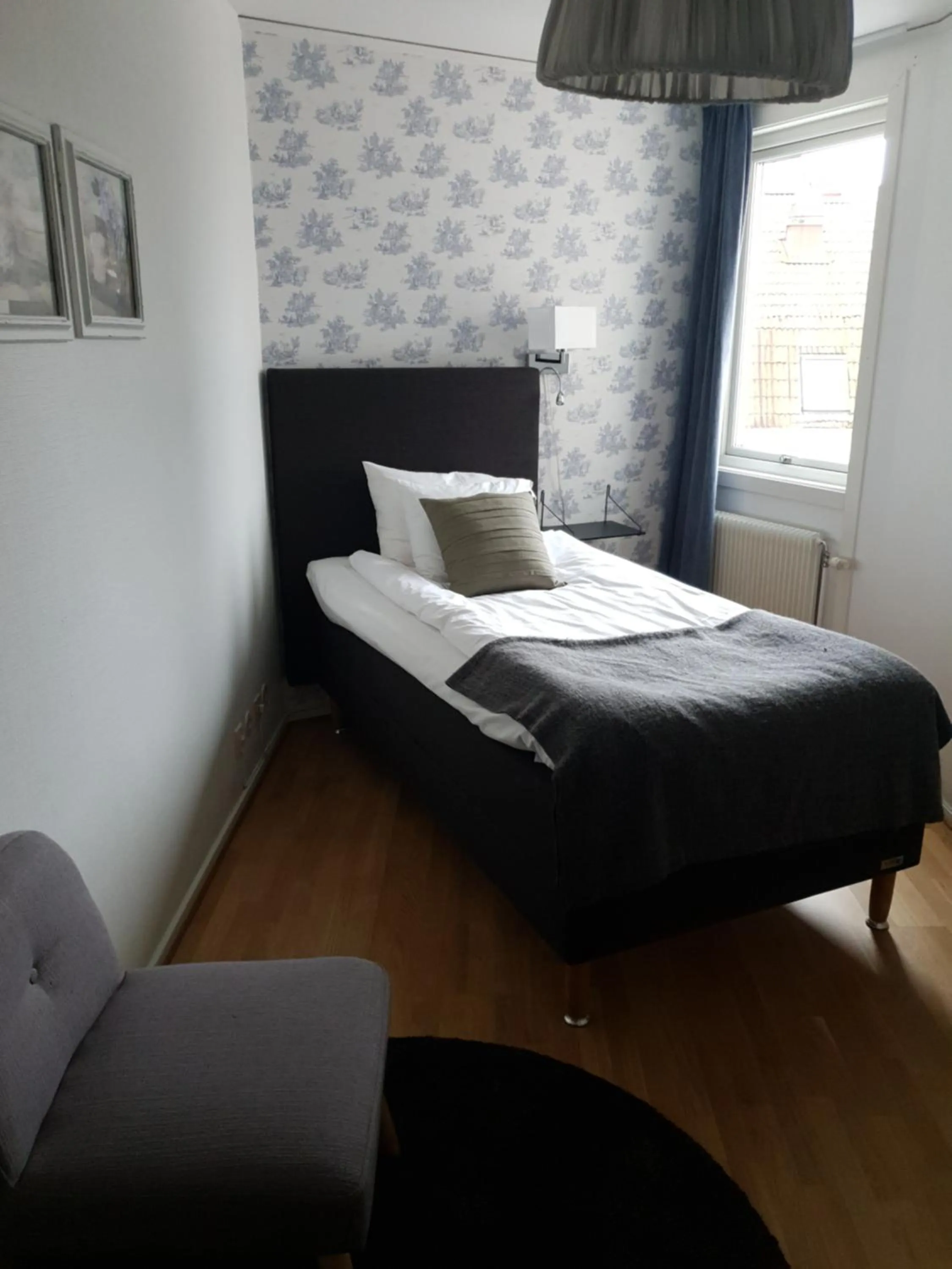 Property building, Bed in Nora Stadshotell, Sure Hotel Collection by Best Western