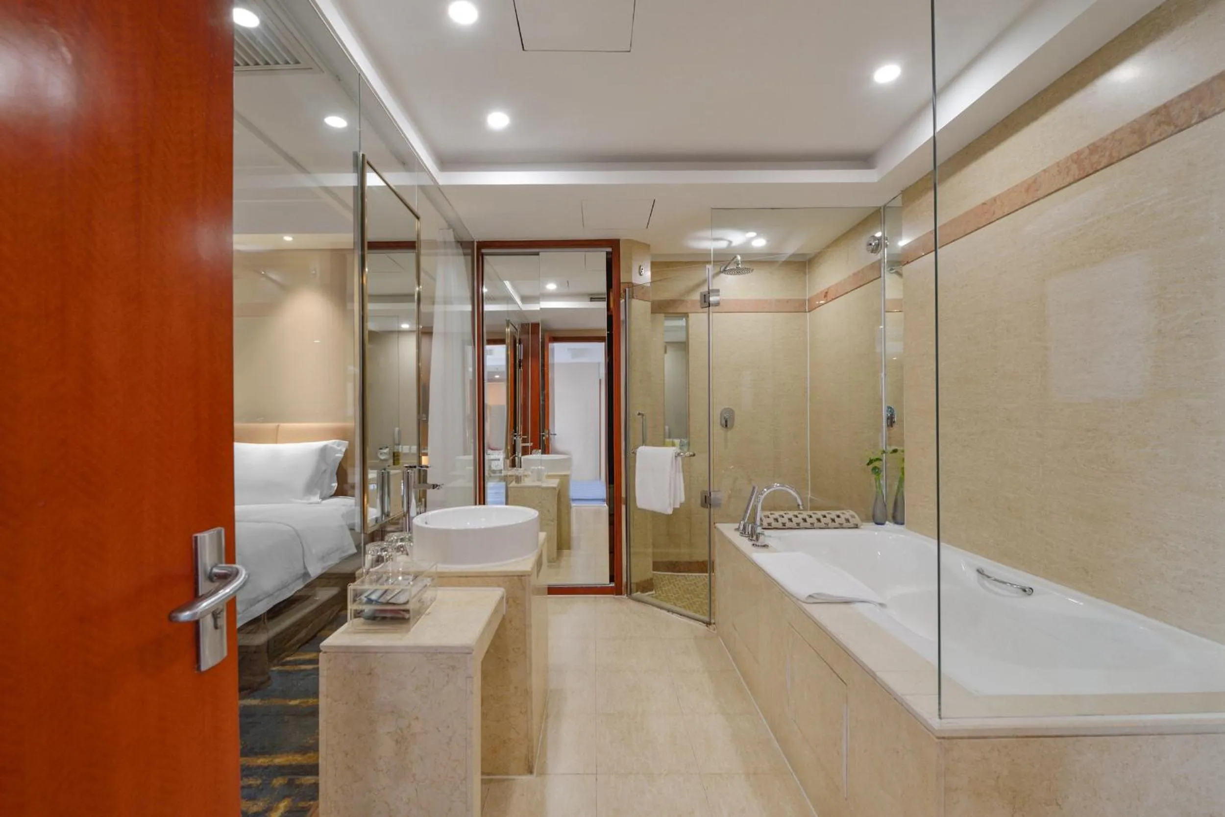 Bath in Bayshore Hotel Dalian