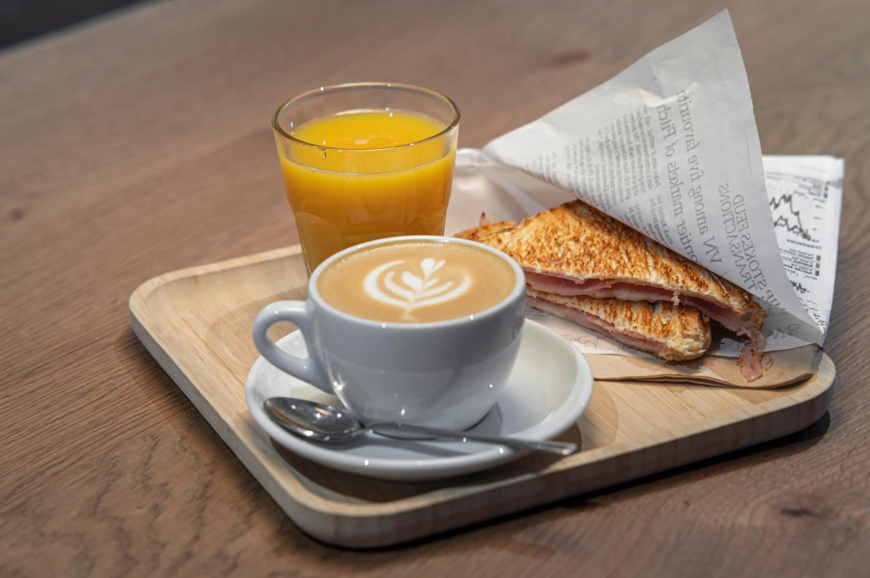 Breakfast in La Lu cozy rooms