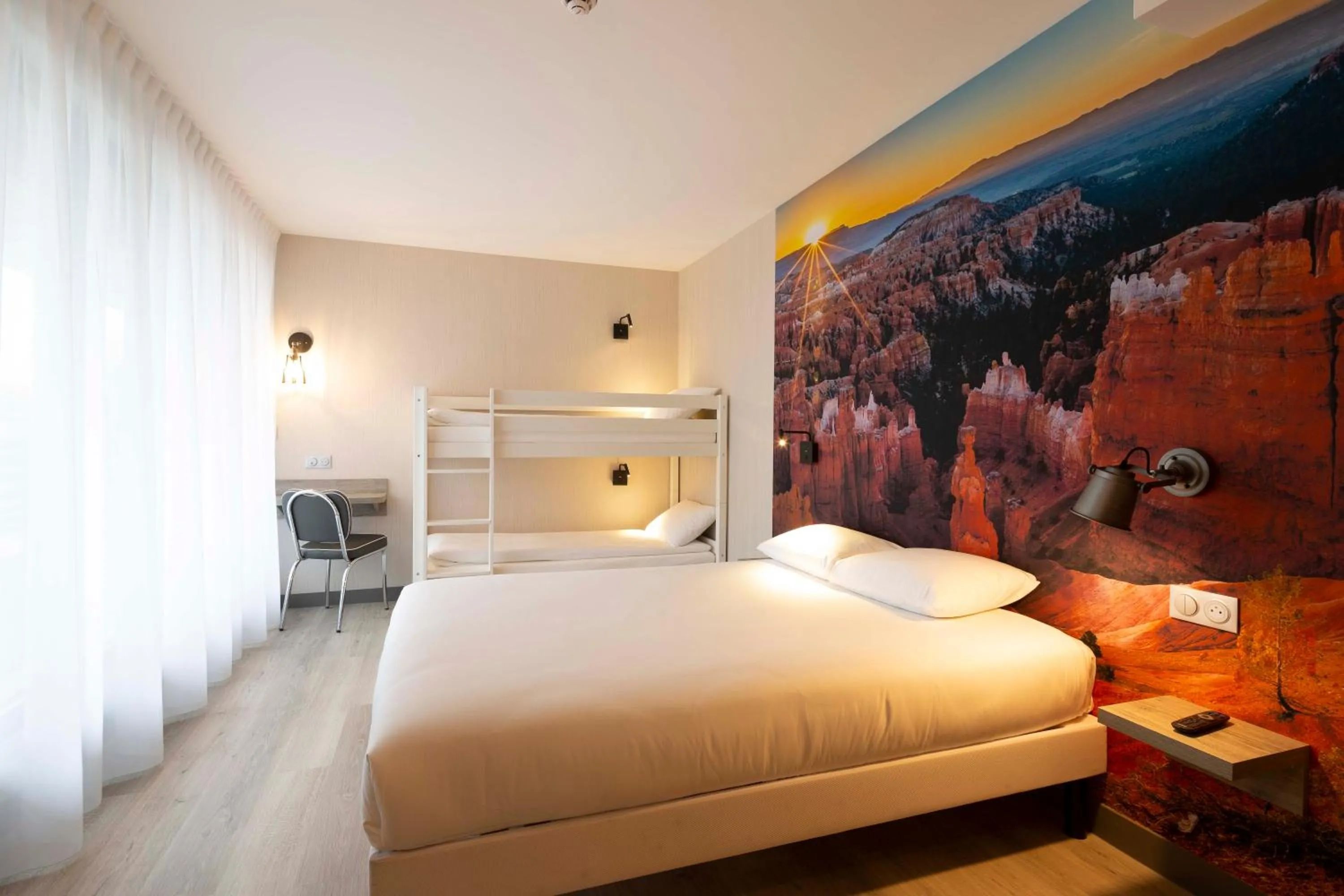 Family, Bed in Break Hôtel