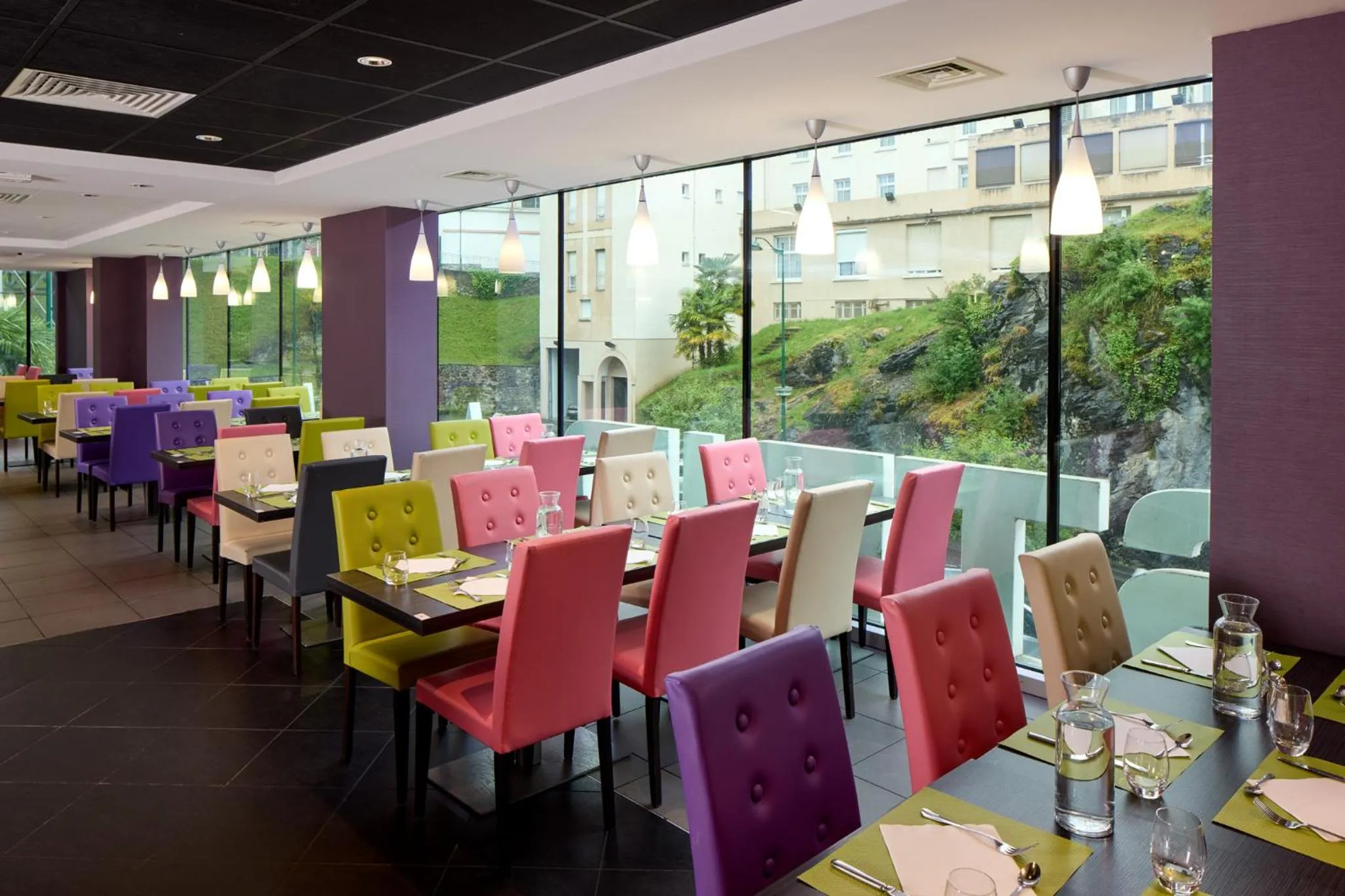 Restaurant/places to eat in Hôtel Astrid