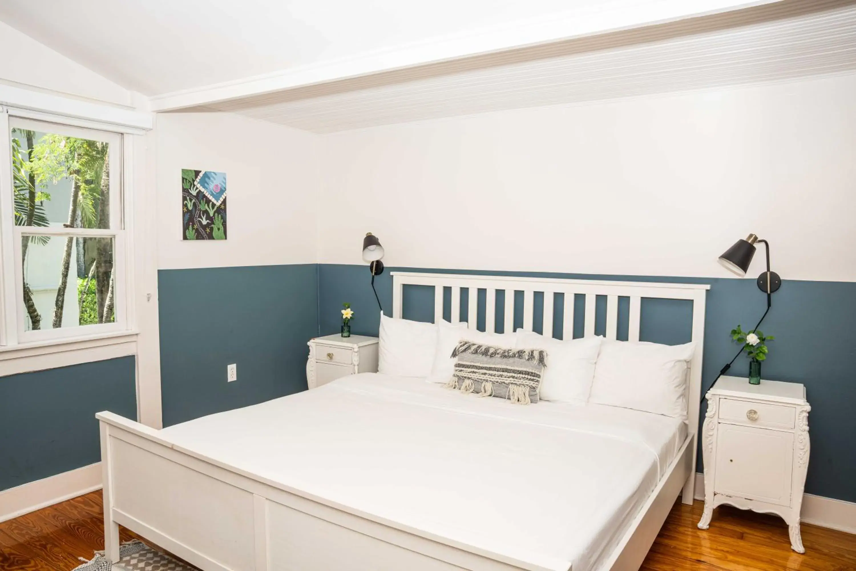 Deluxe Room in Miami River Inn by Renzzi Deluxe Room in Miami River Inn by Renzzi