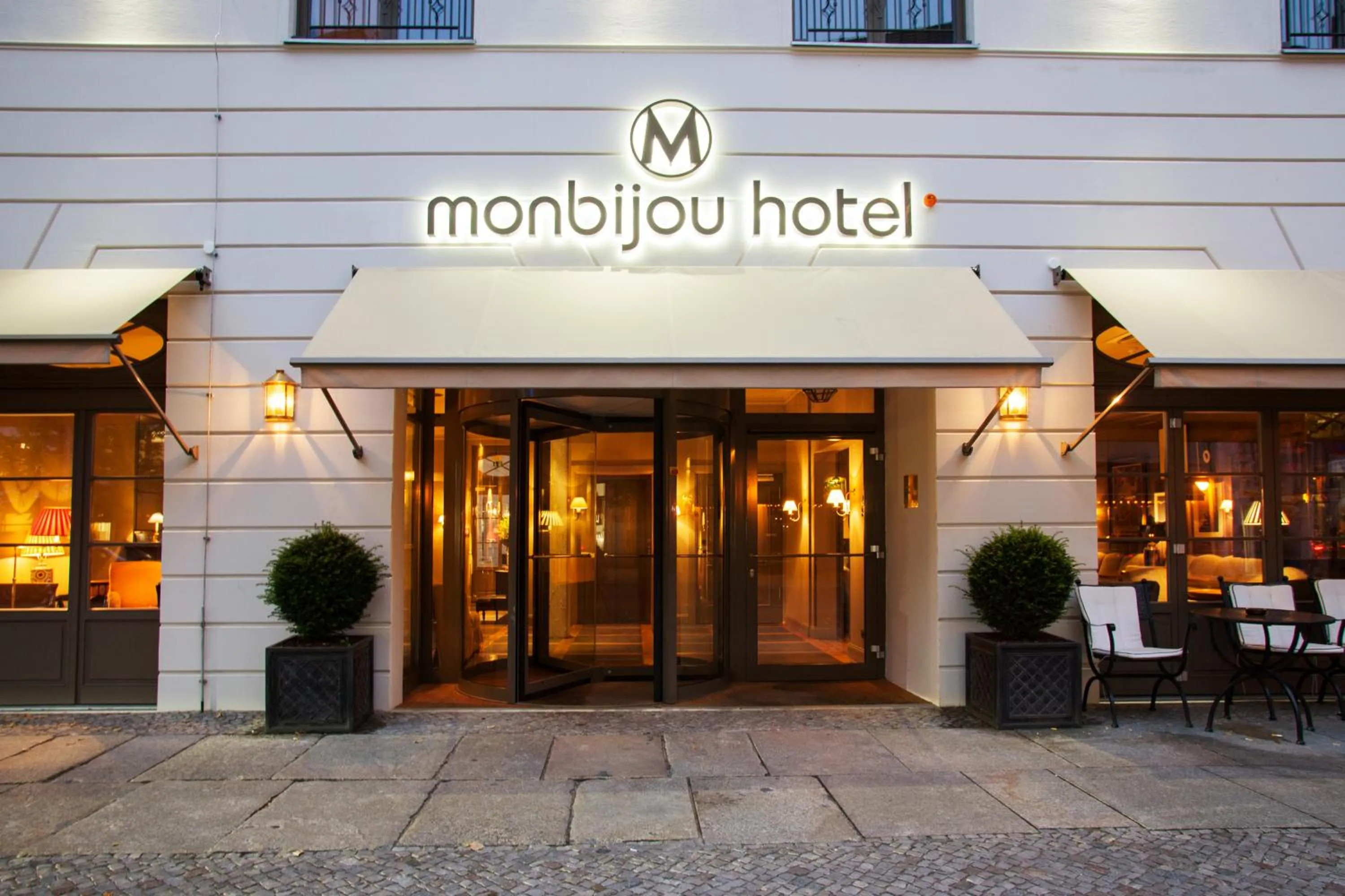 Facade/entrance in Monbijou Hotel