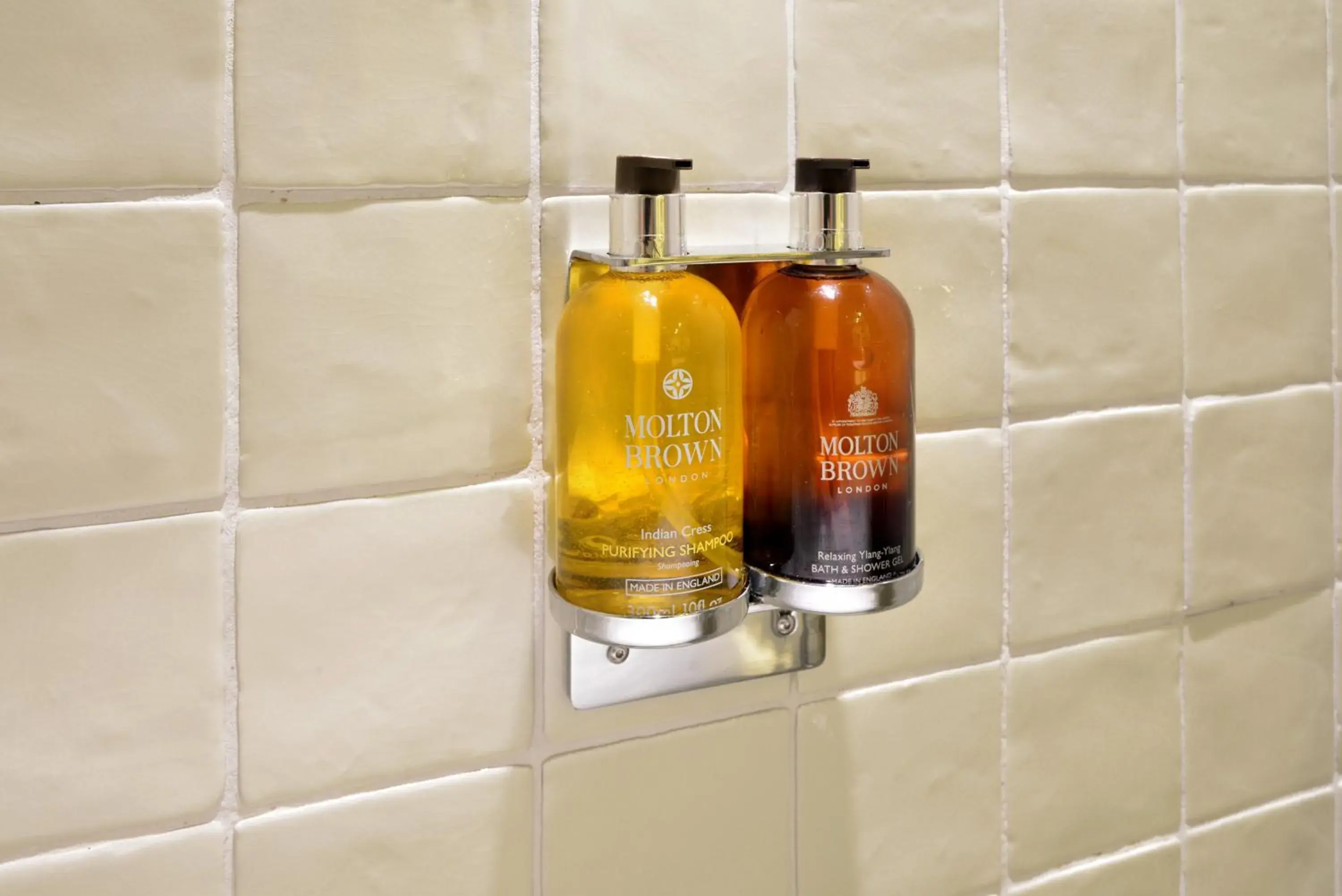 Corner Suite in Monbijou Hotel Corner Suite in Monbijou Hotel