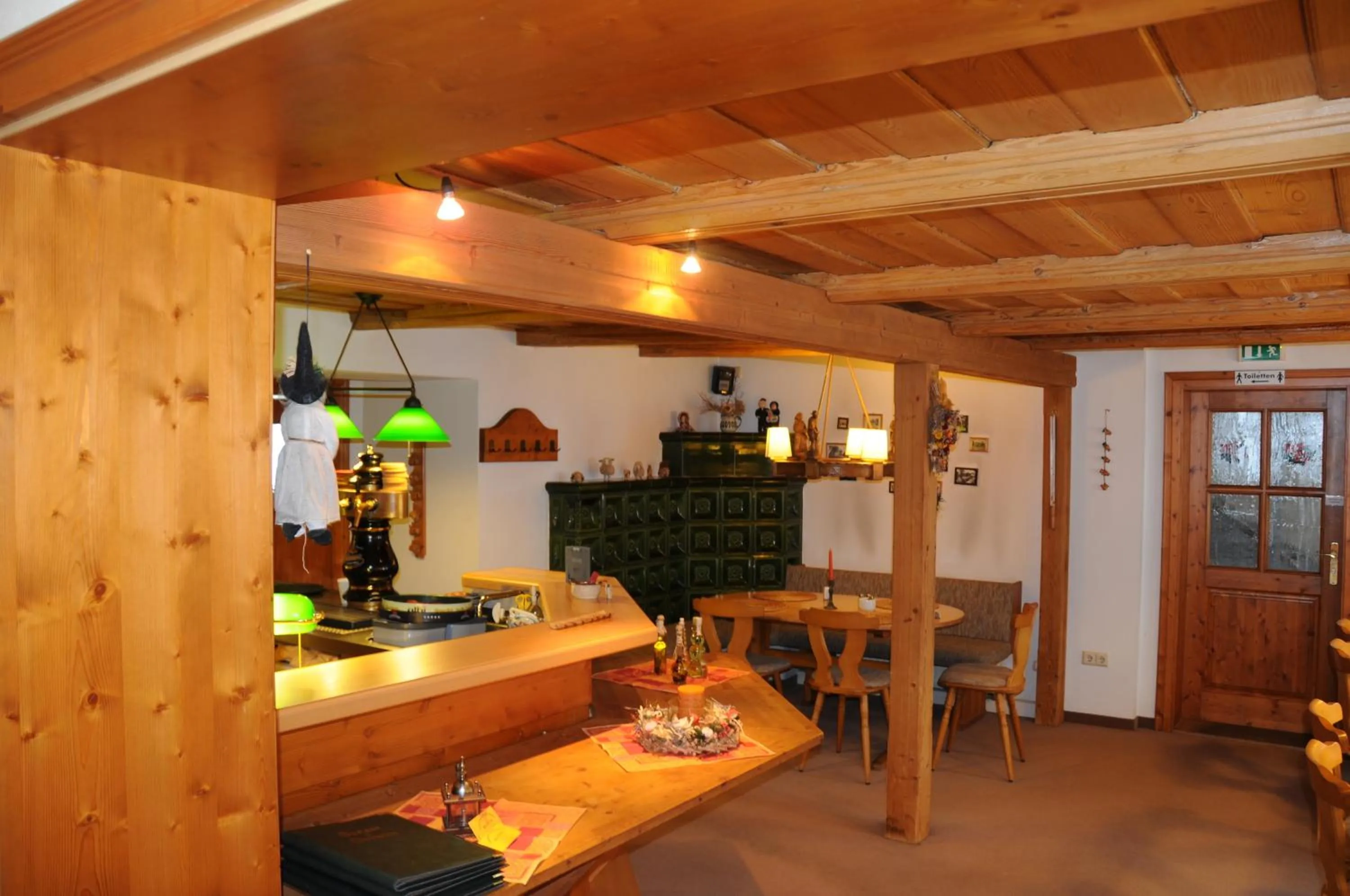 Restaurant/places to eat in Pension Klette