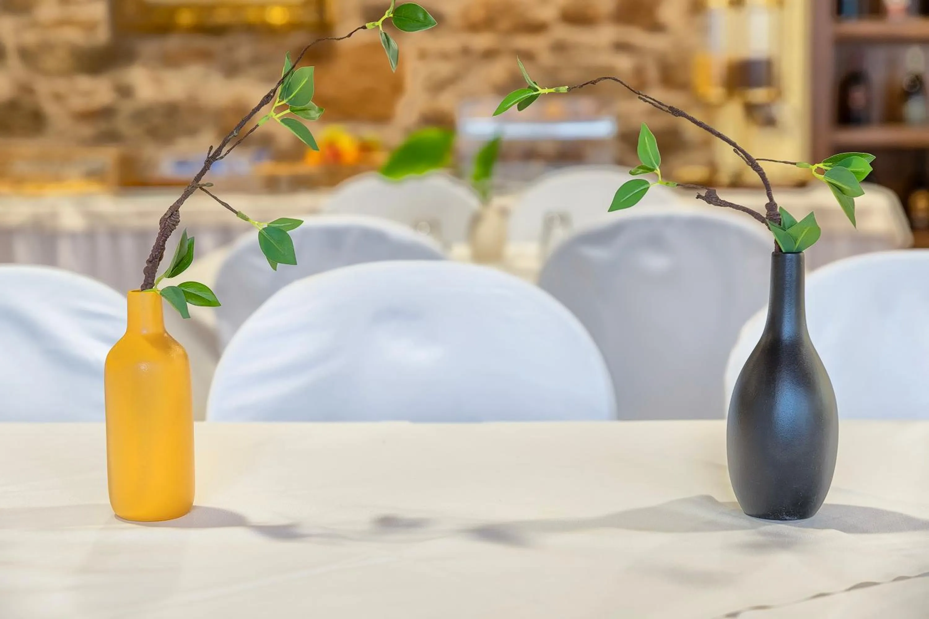 Restaurant/places to eat in Hotel Fertilia