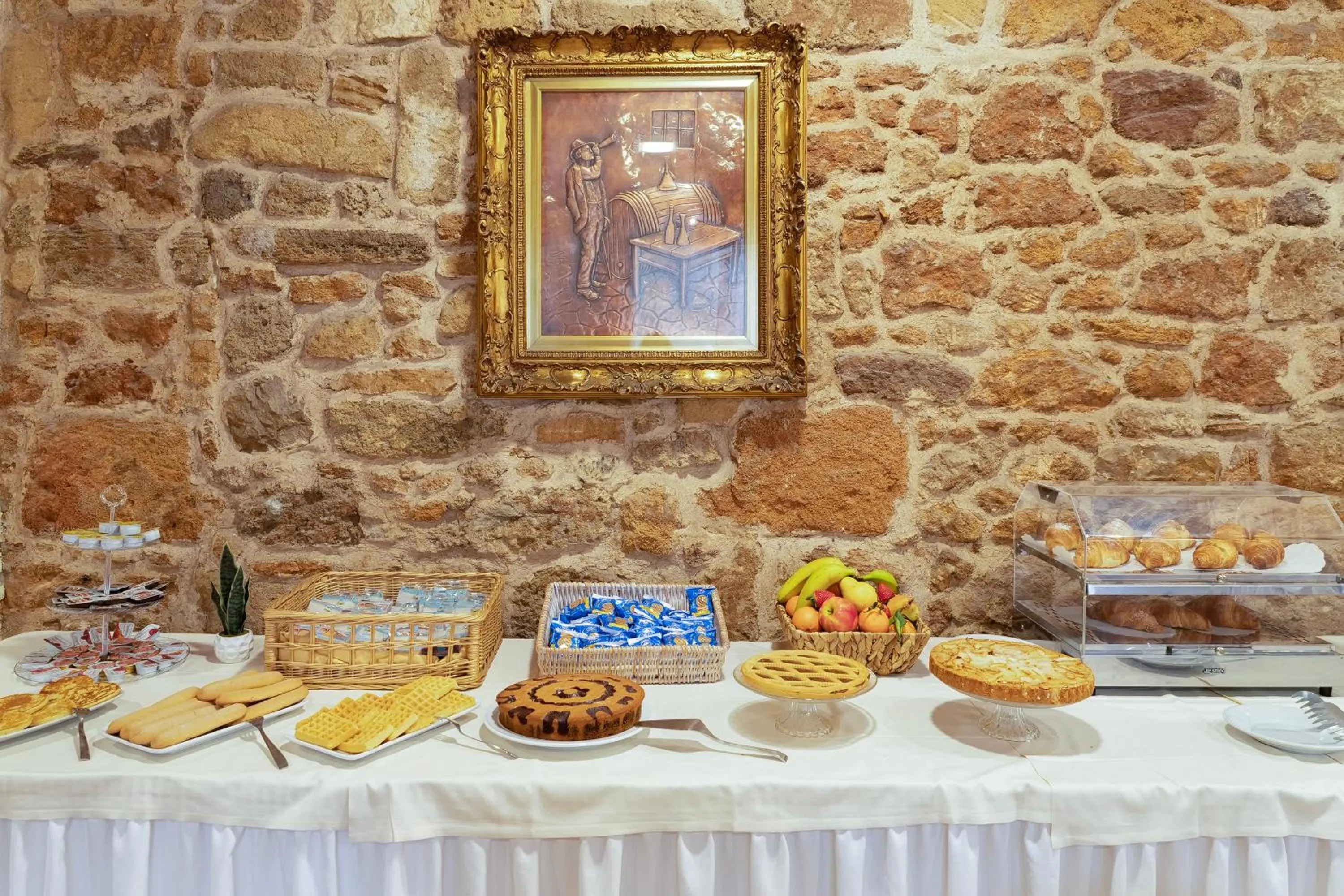 Food and drinks in Hotel Fertilia