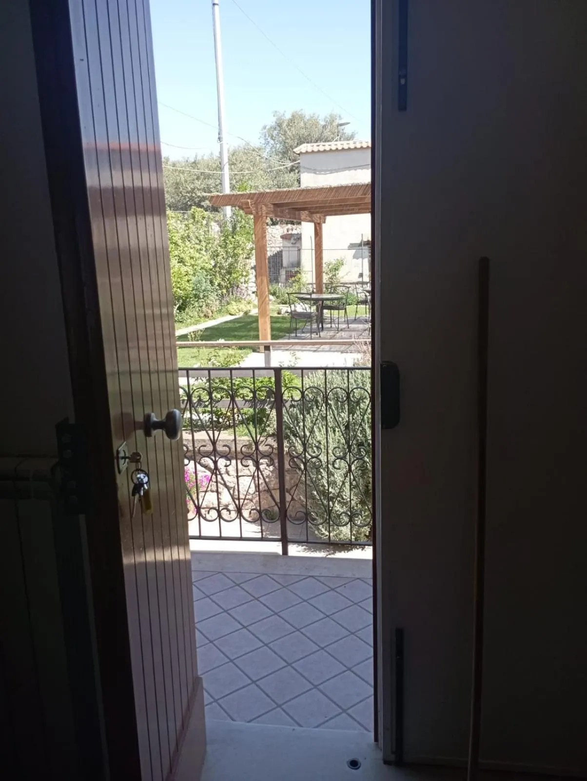 Internal: Not applicable to any particular room in Vivere a colori