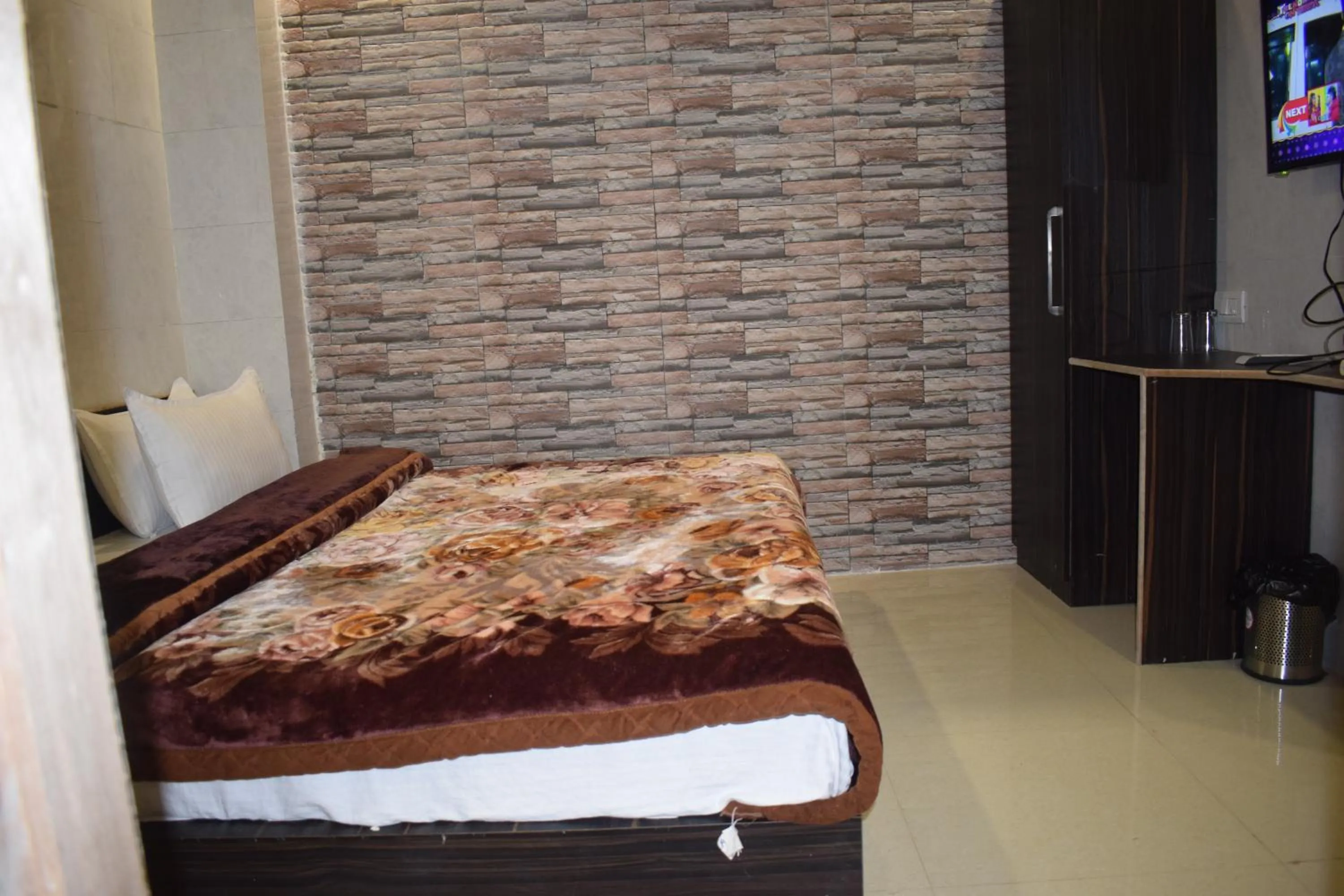 Bed in Hotel Star Light