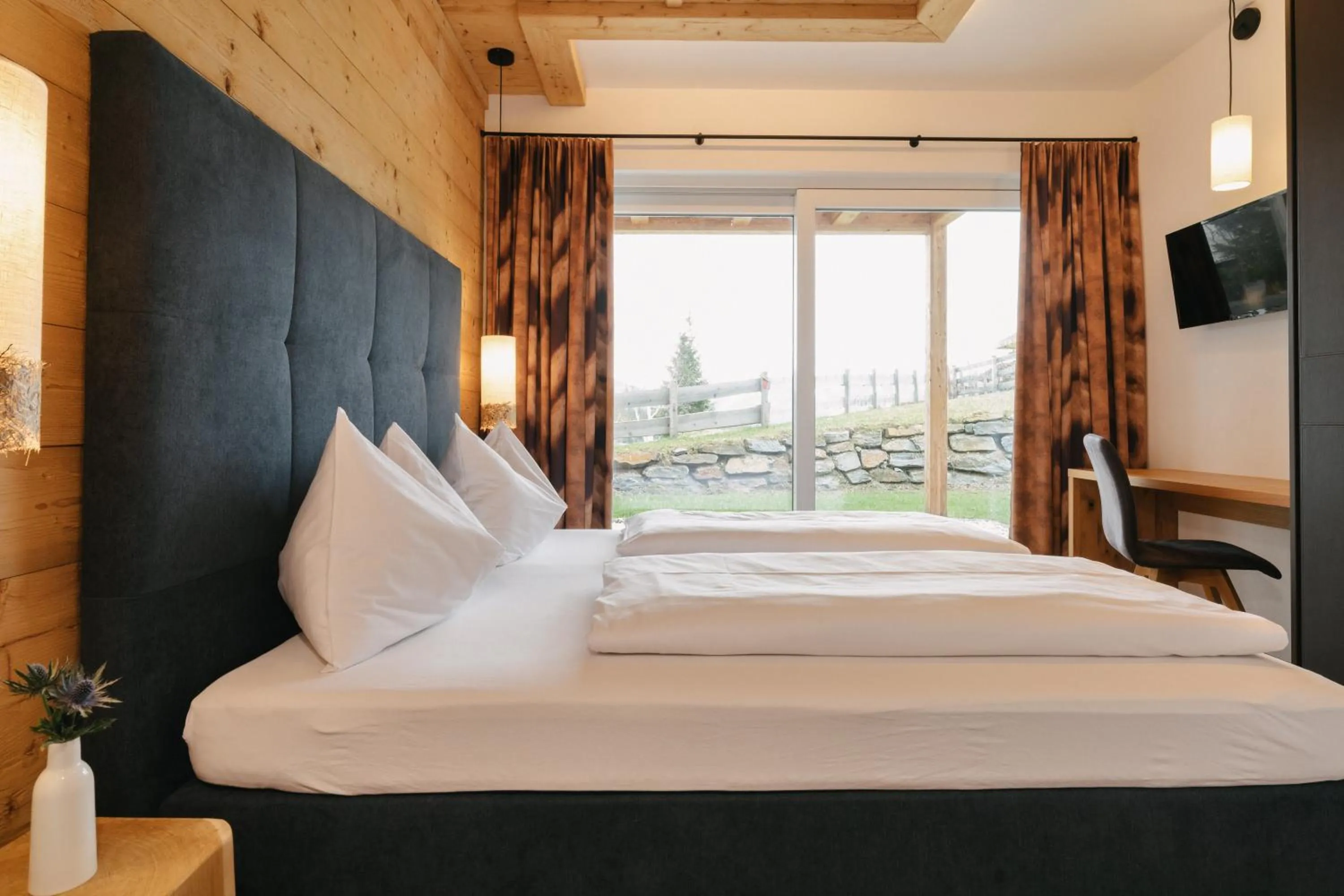 Bed in Chalet Village by Apart4you