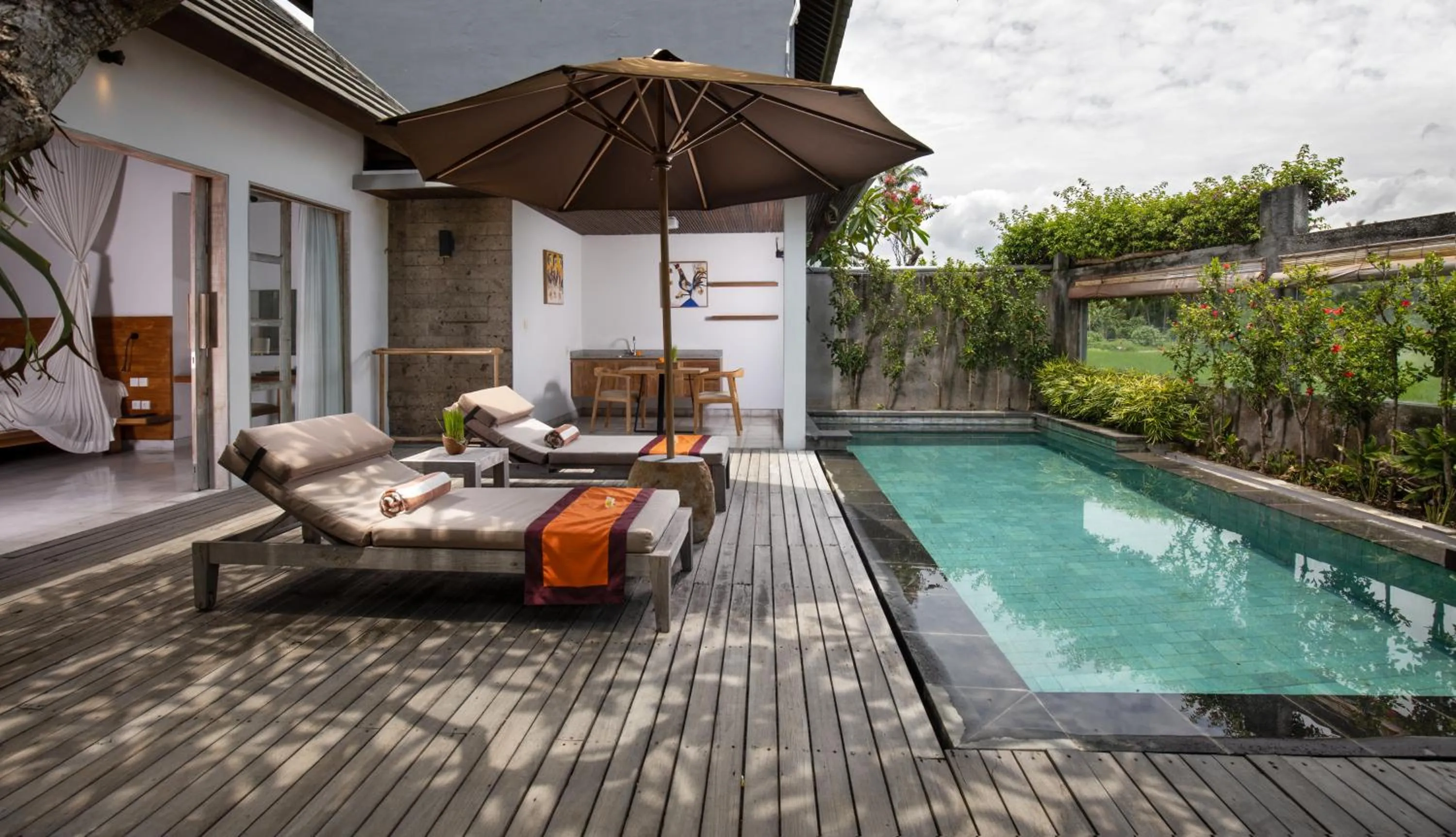 Swimming pool in Villa Kayu Lama