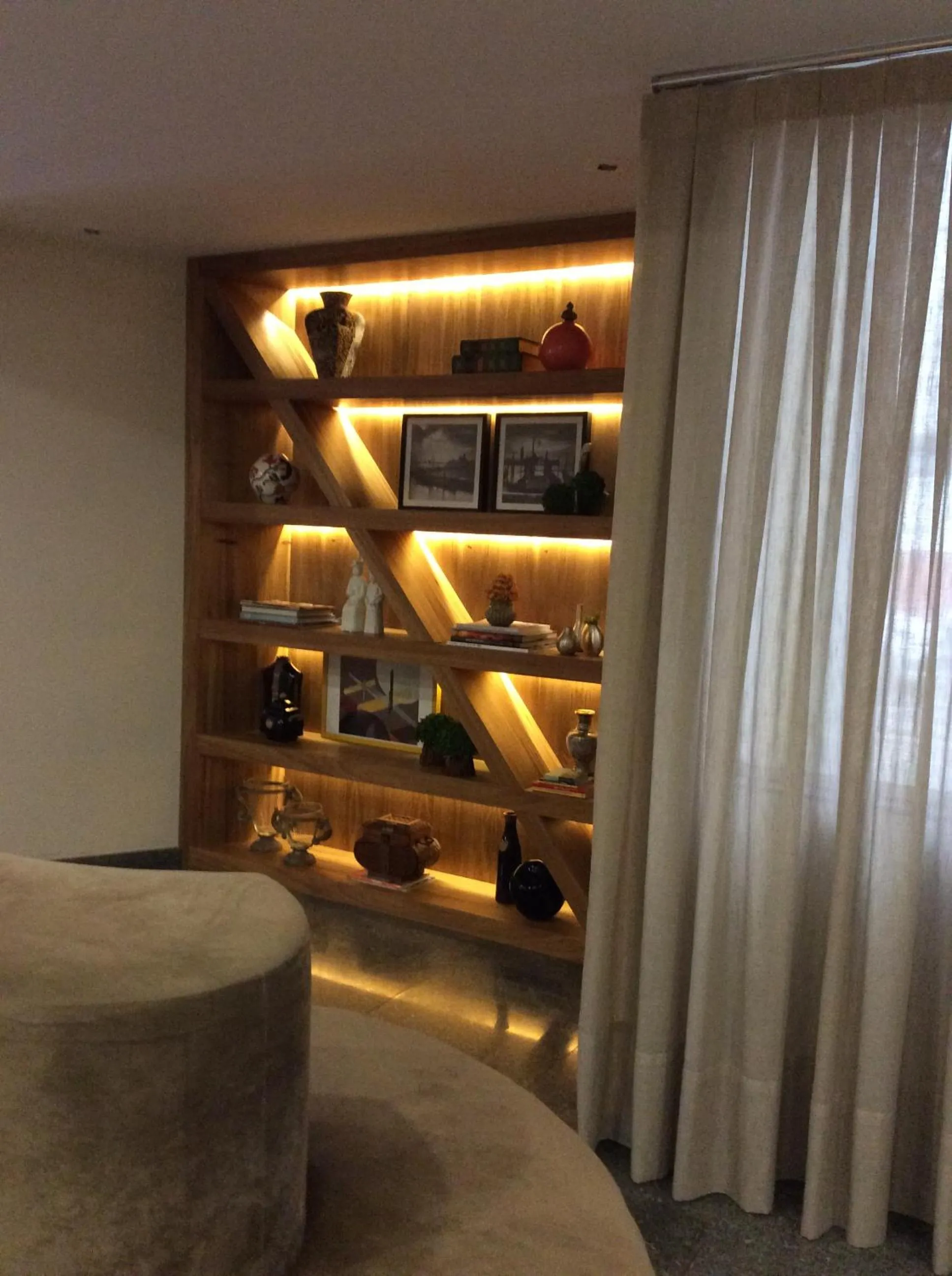 Communal lounge/ TV room in Mara Turismo Hotel