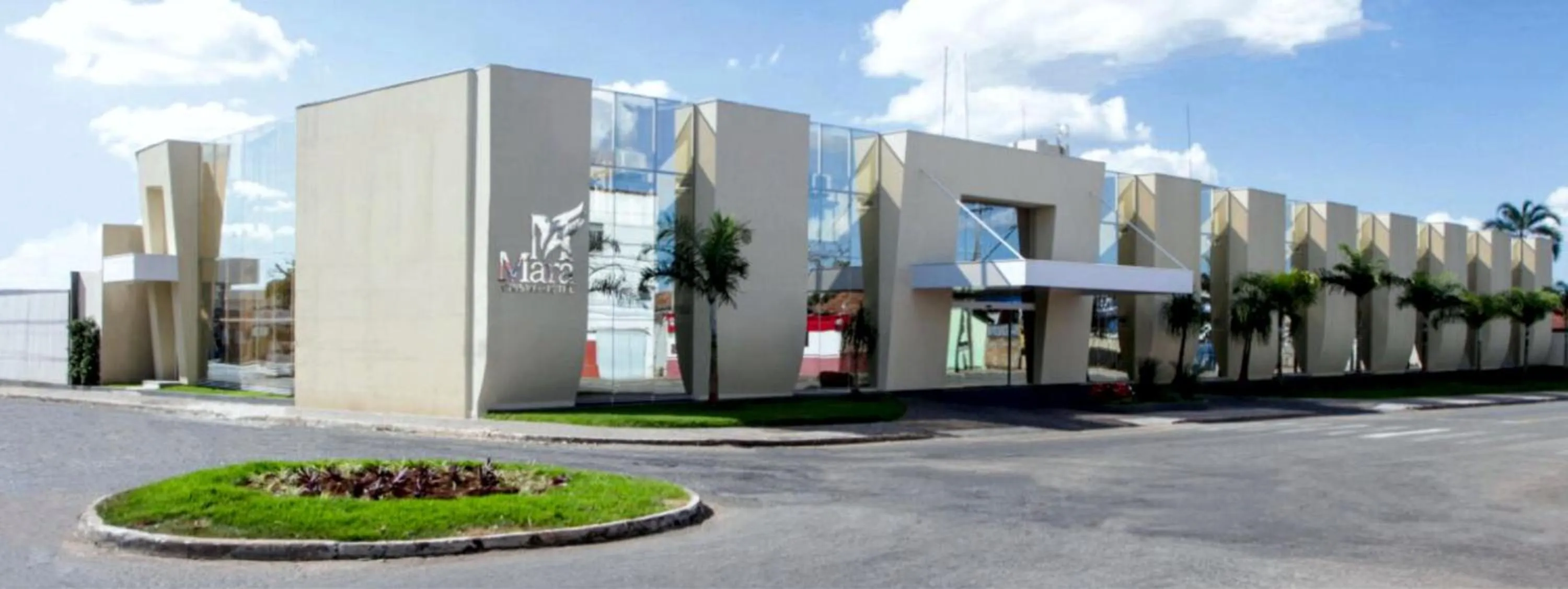 Property building in Mara Turismo Hotel