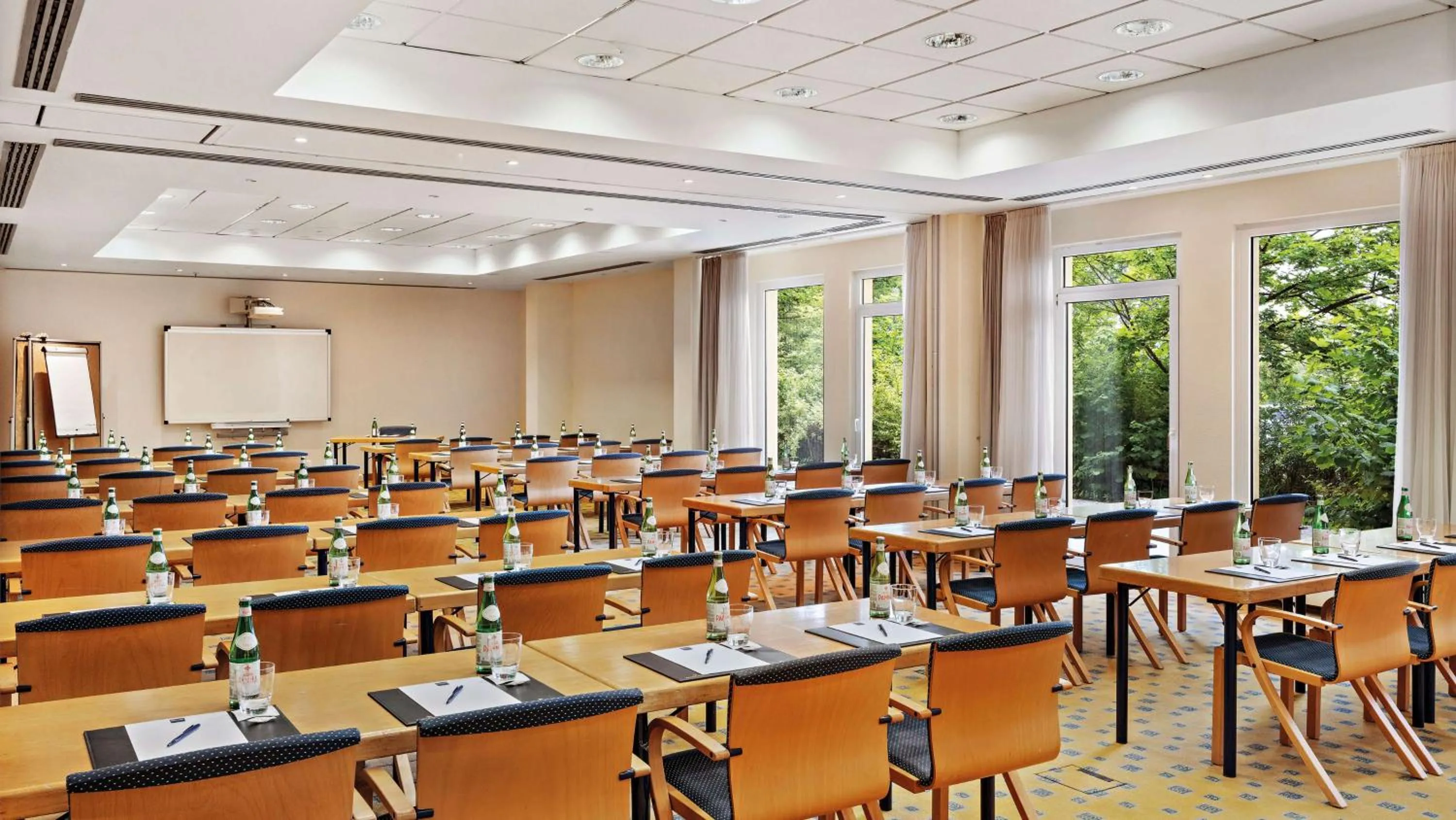 Meeting/conference room in Dorint MARC AUREL Spa & Golf Resort