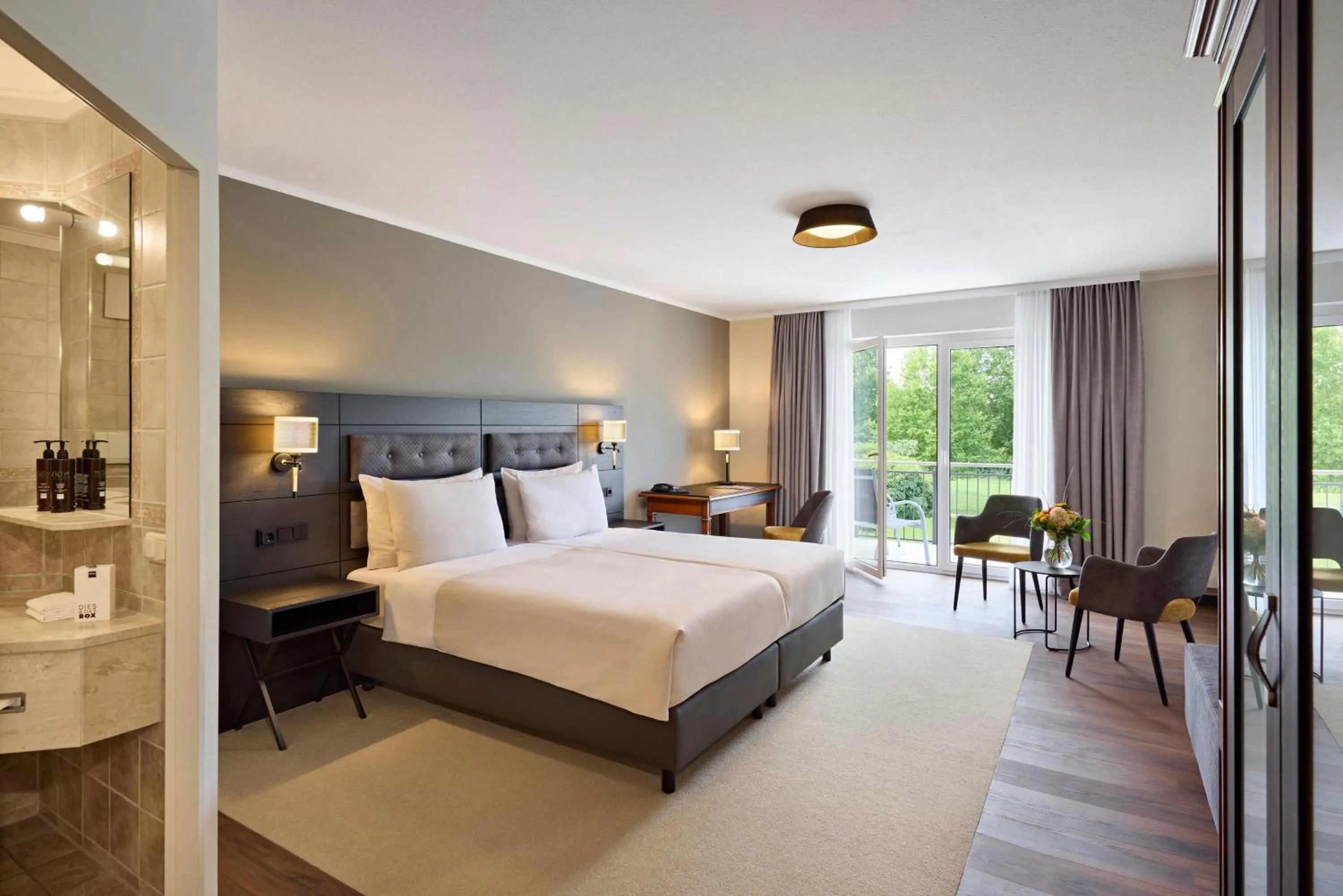 Bedroom, Bed in Dorint MARC AUREL Spa & Golf Resort