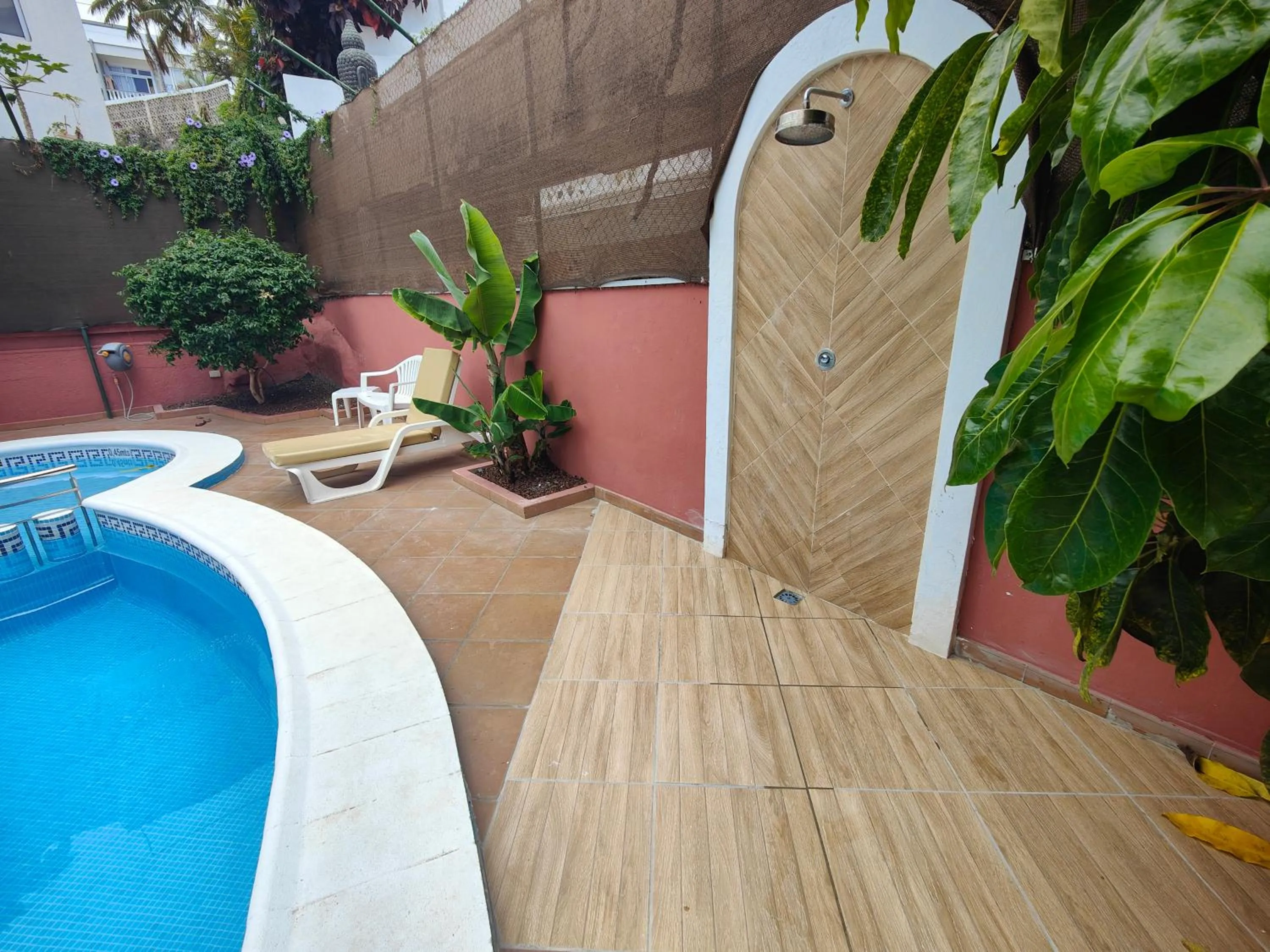 Swimming pool in Hotel Don Cándido