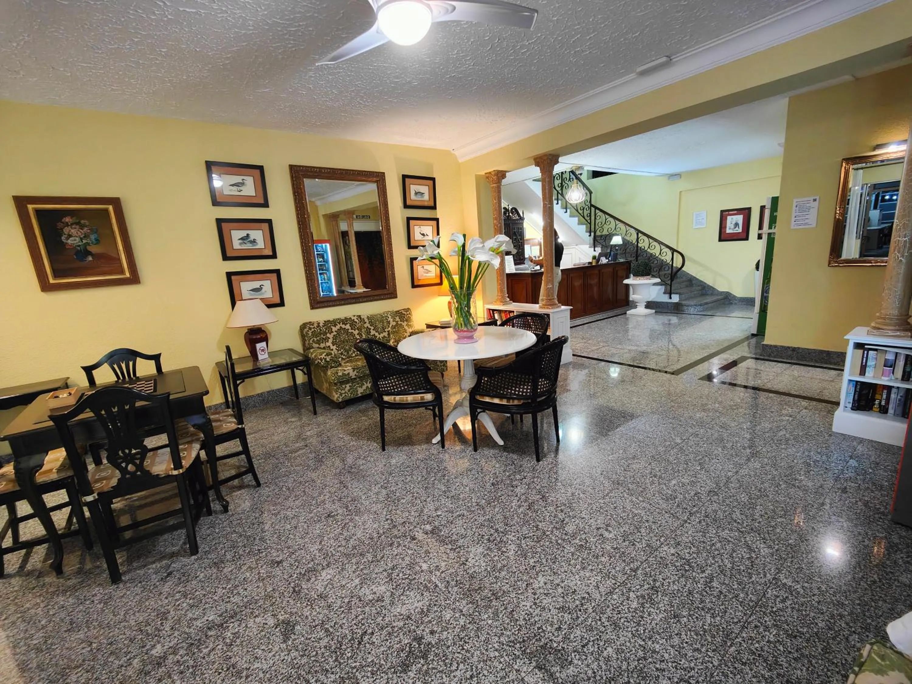 Property building in Hotel Don Cándido