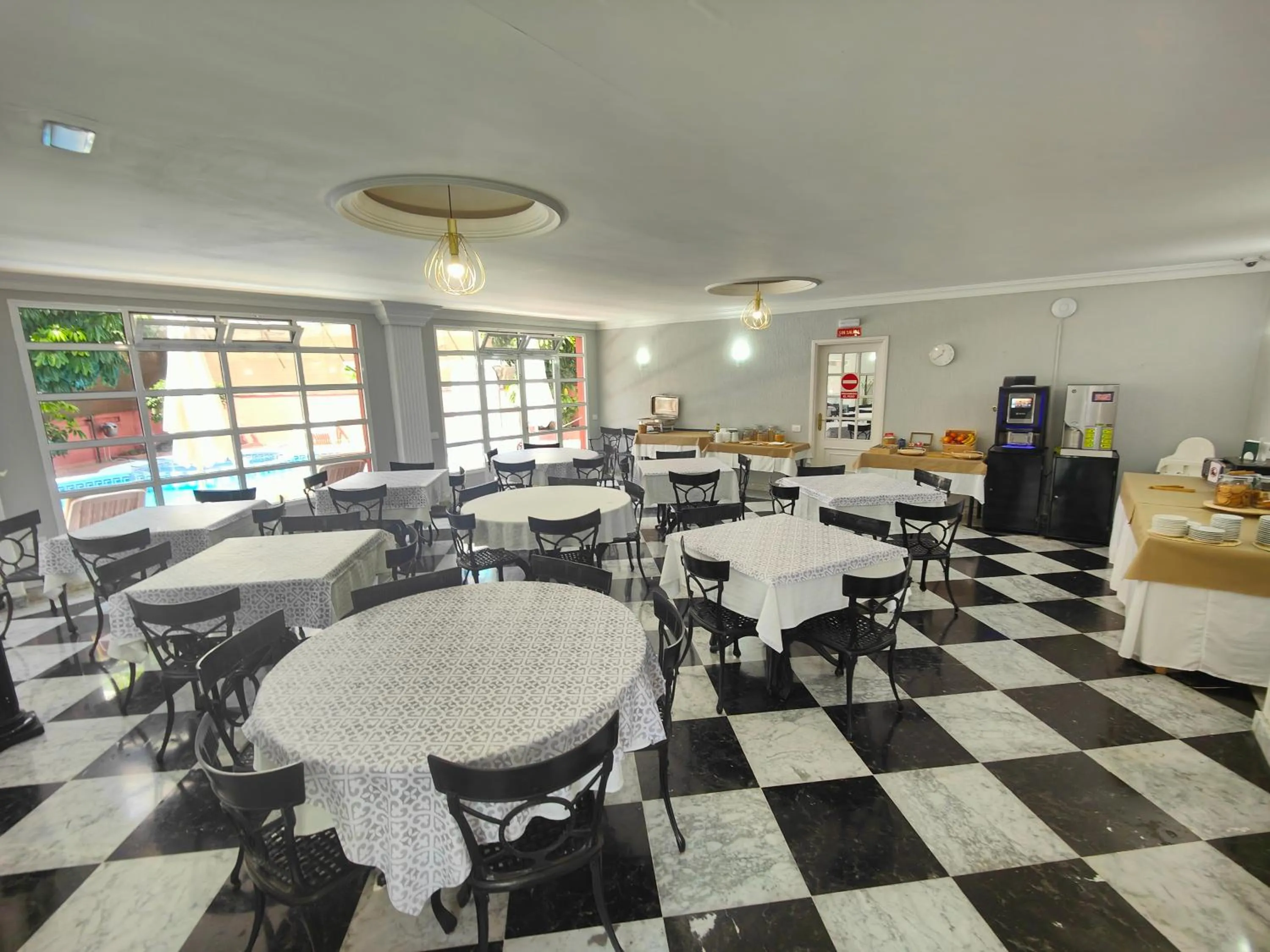 Breakfast in Hotel Don Cándido