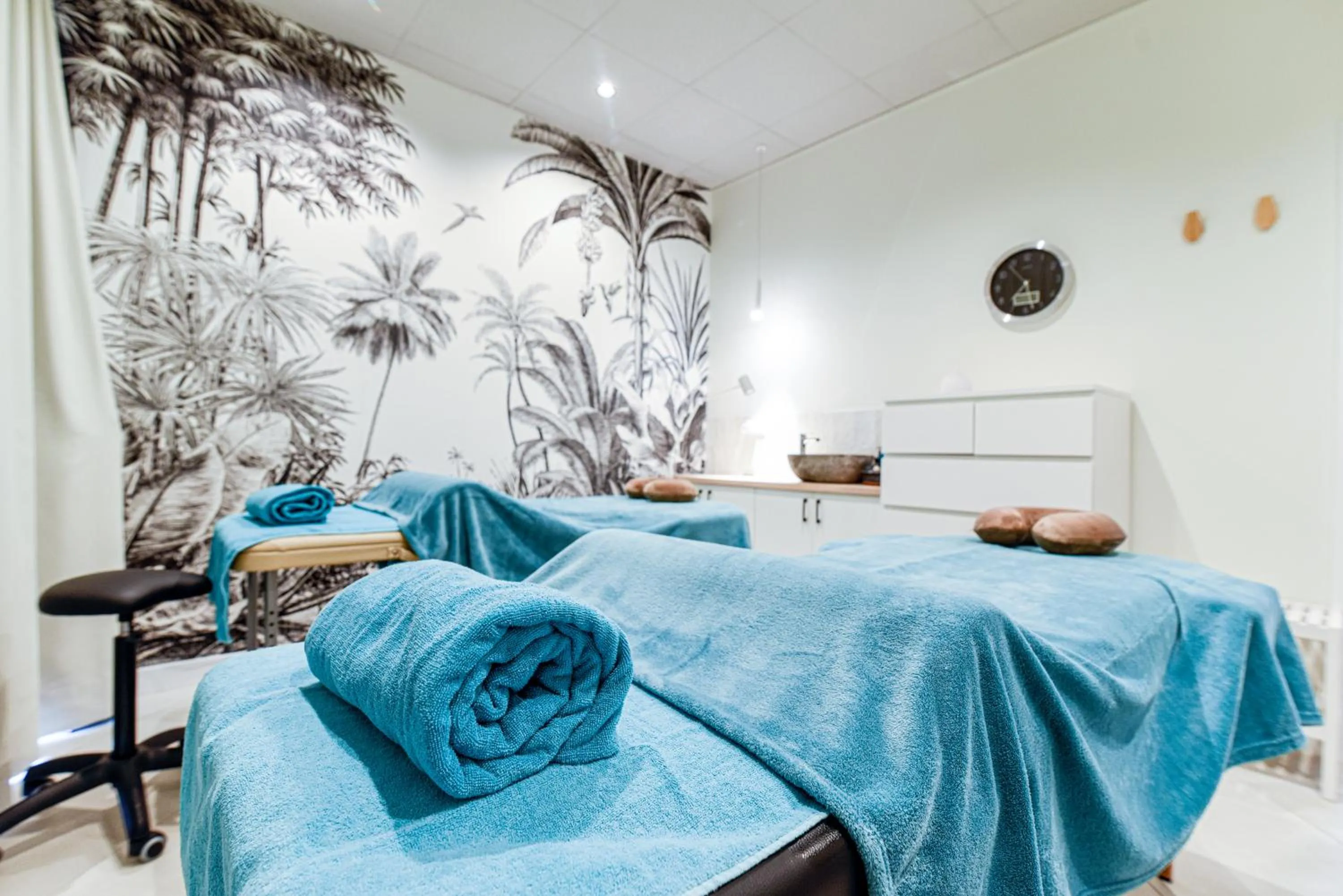 Massage, Bed in Hotel Ereza Mar - Adults Only