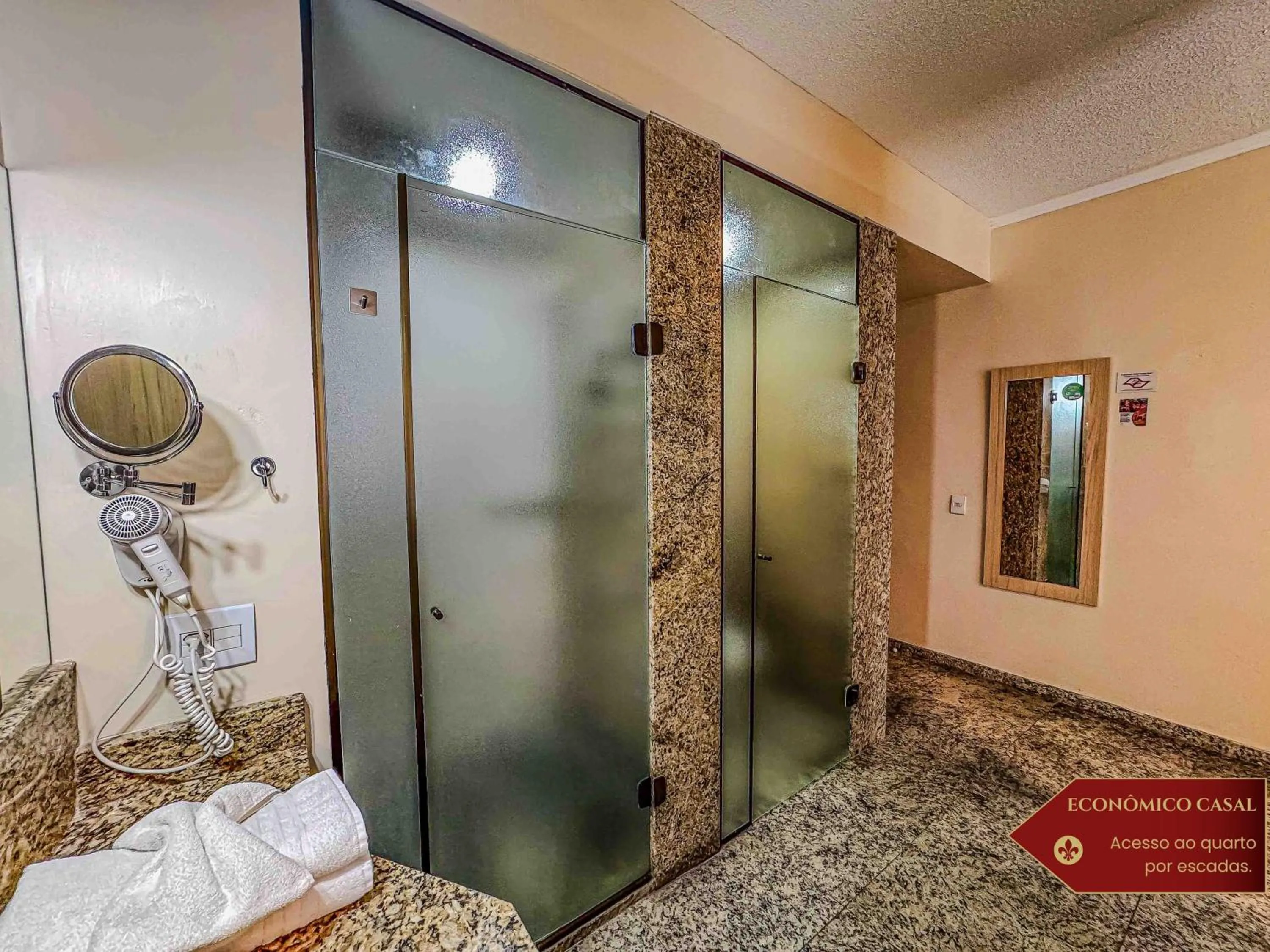 Bathroom in Hotel Castelo Nacional Inn Campos do Jordão