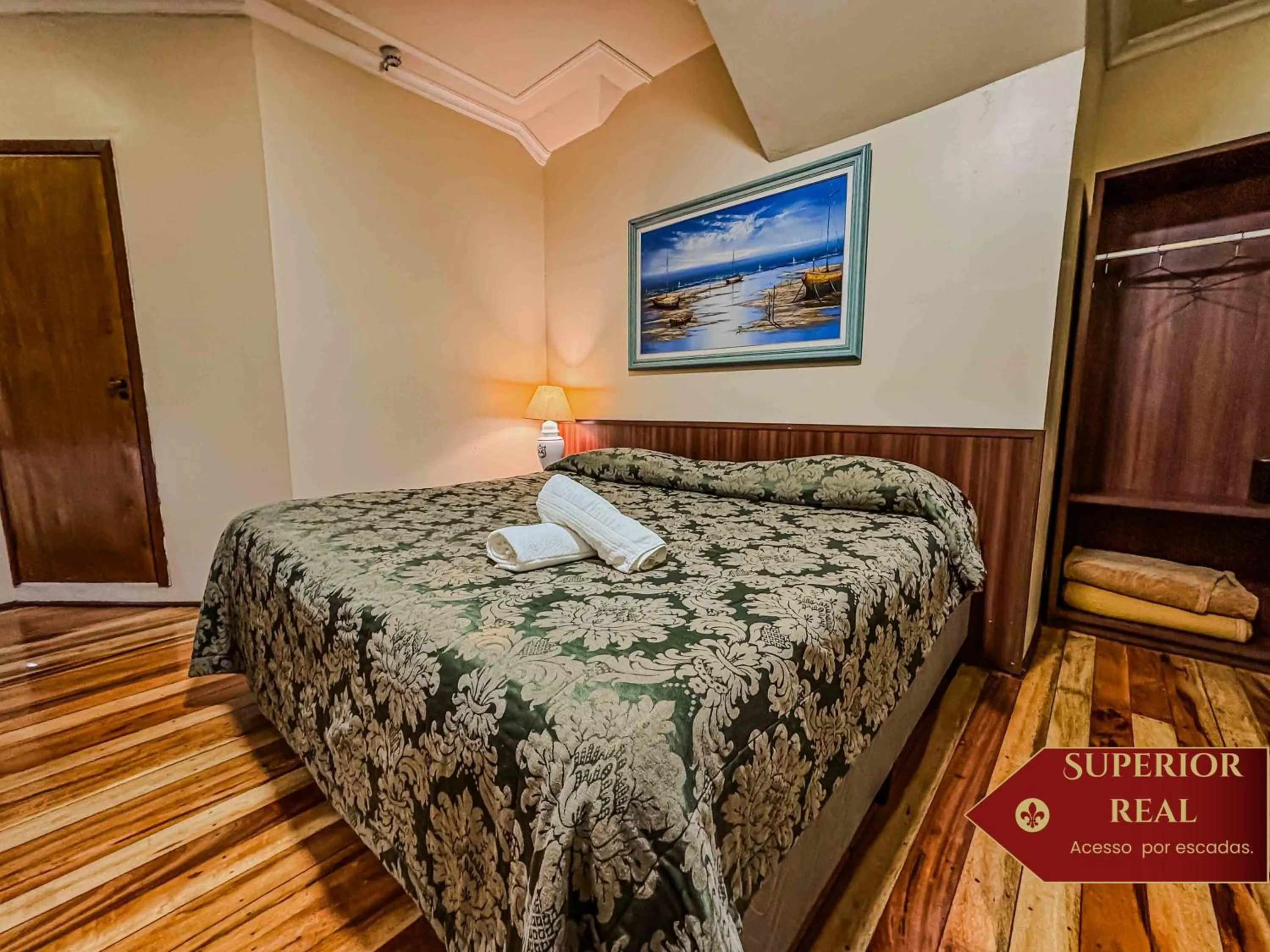 Bedroom, Bed in Hotel Castelo Nacional Inn Campos do Jordão