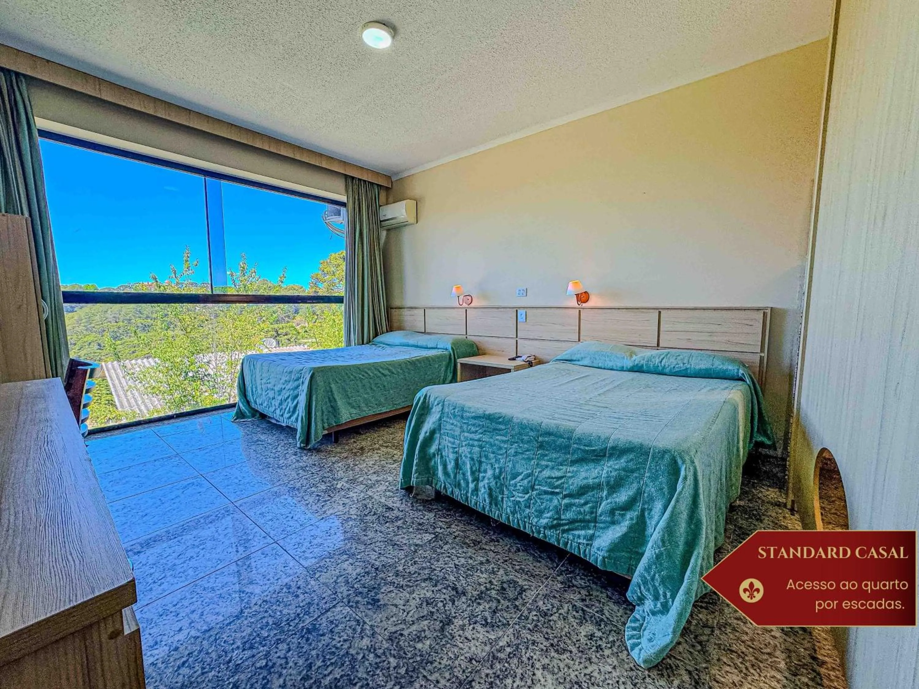 Bedroom, Bed in Hotel Castelo Nacional Inn Campos do Jordão