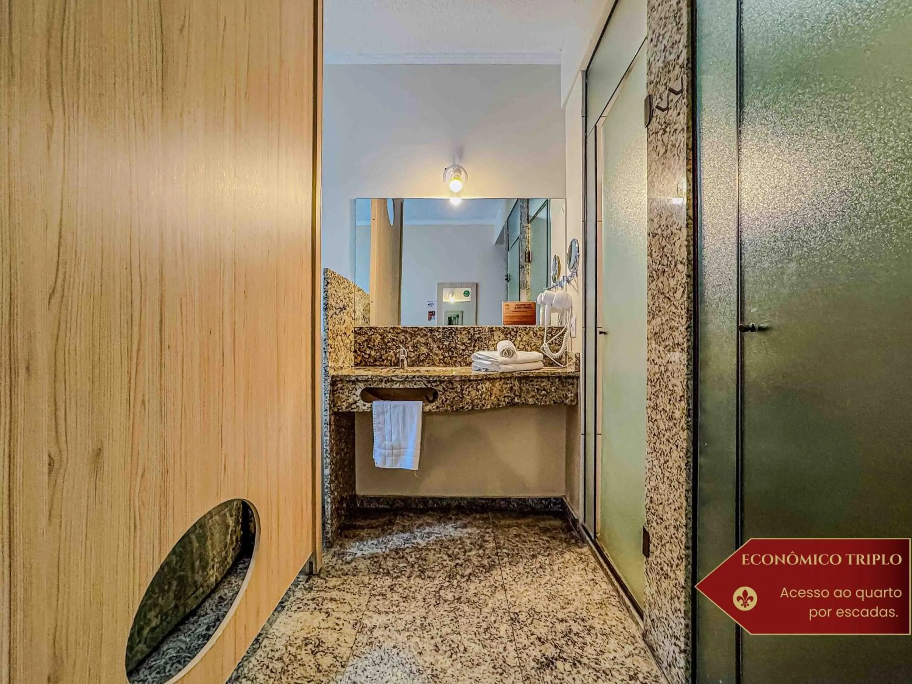 Bathroom in Hotel Castelo Nacional Inn Campos do Jordão