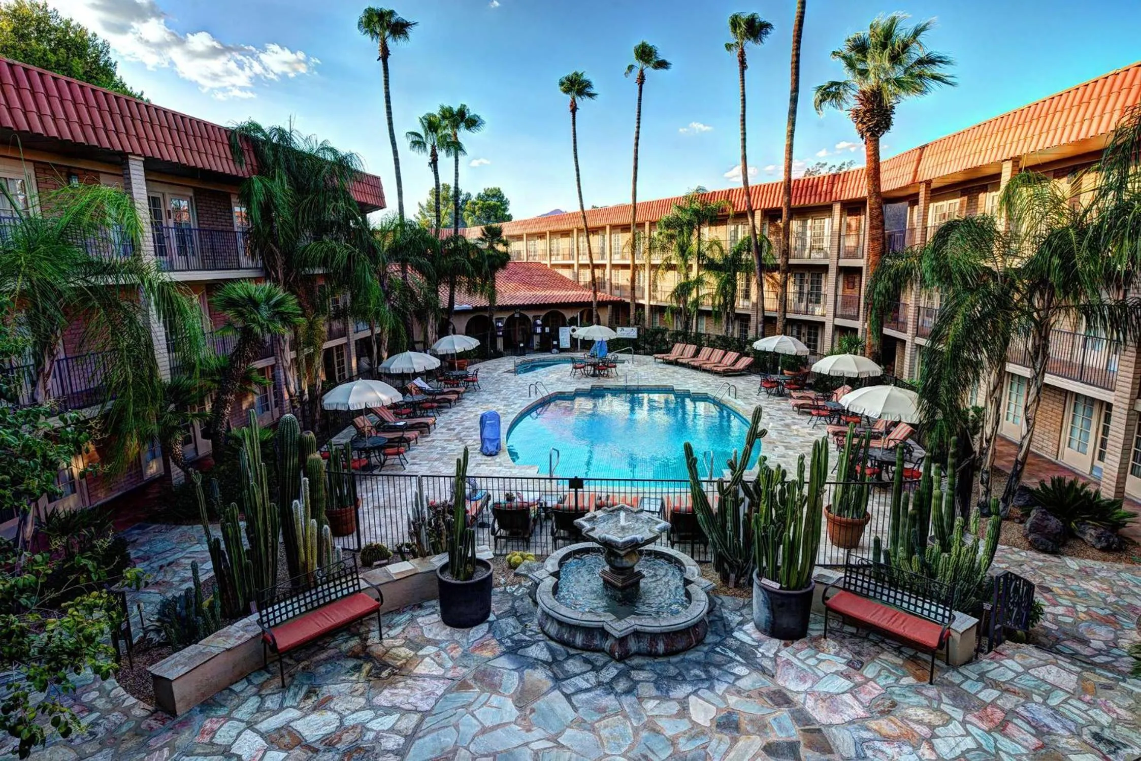 Pool view in DoubleTree Suites by Hilton Tucson-Williams Center