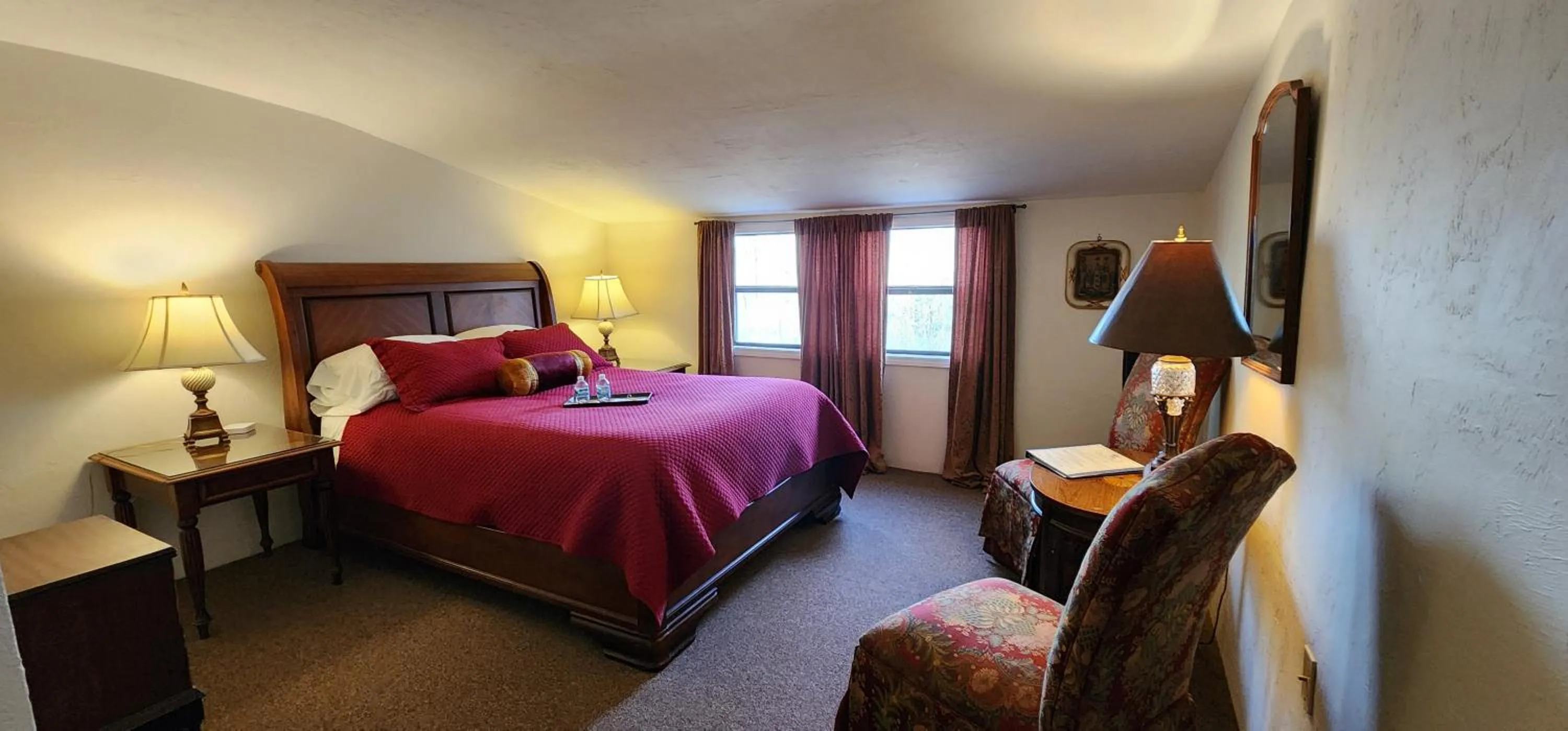 Bed in Lily Creek Lodge