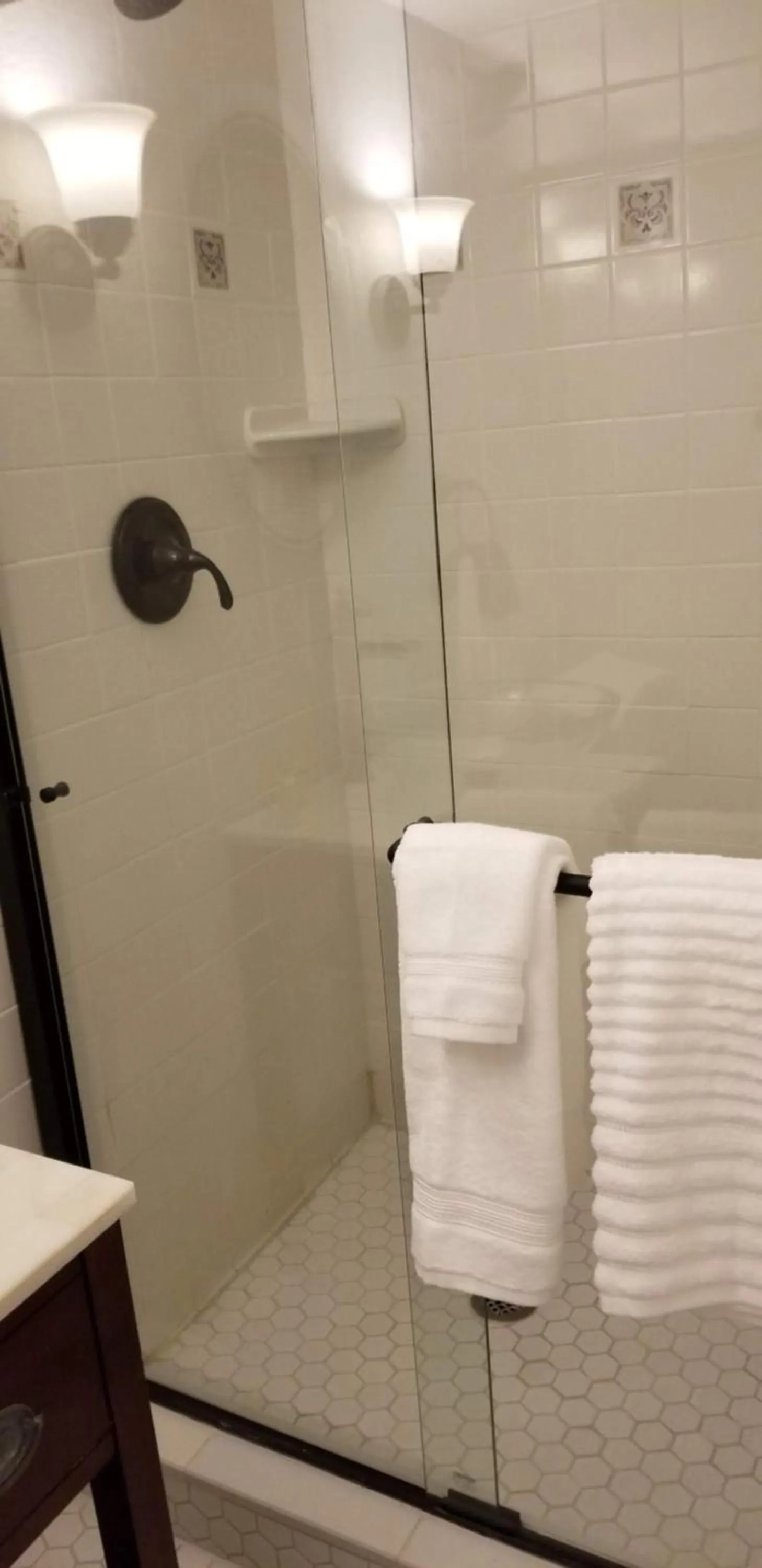 Bathroom in Lily Creek Lodge