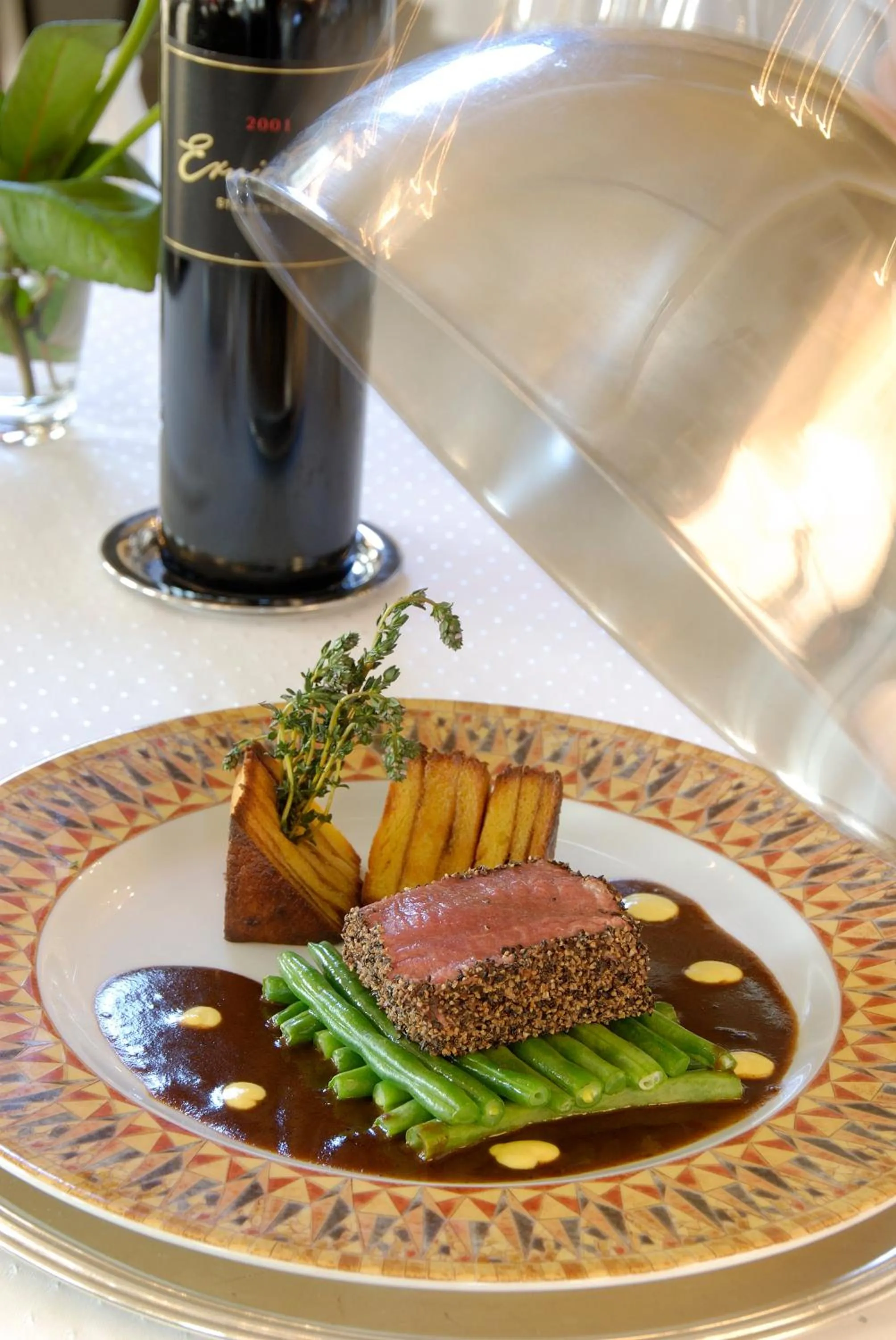 Food and drinks in Heinitzburg Boutique Hotel