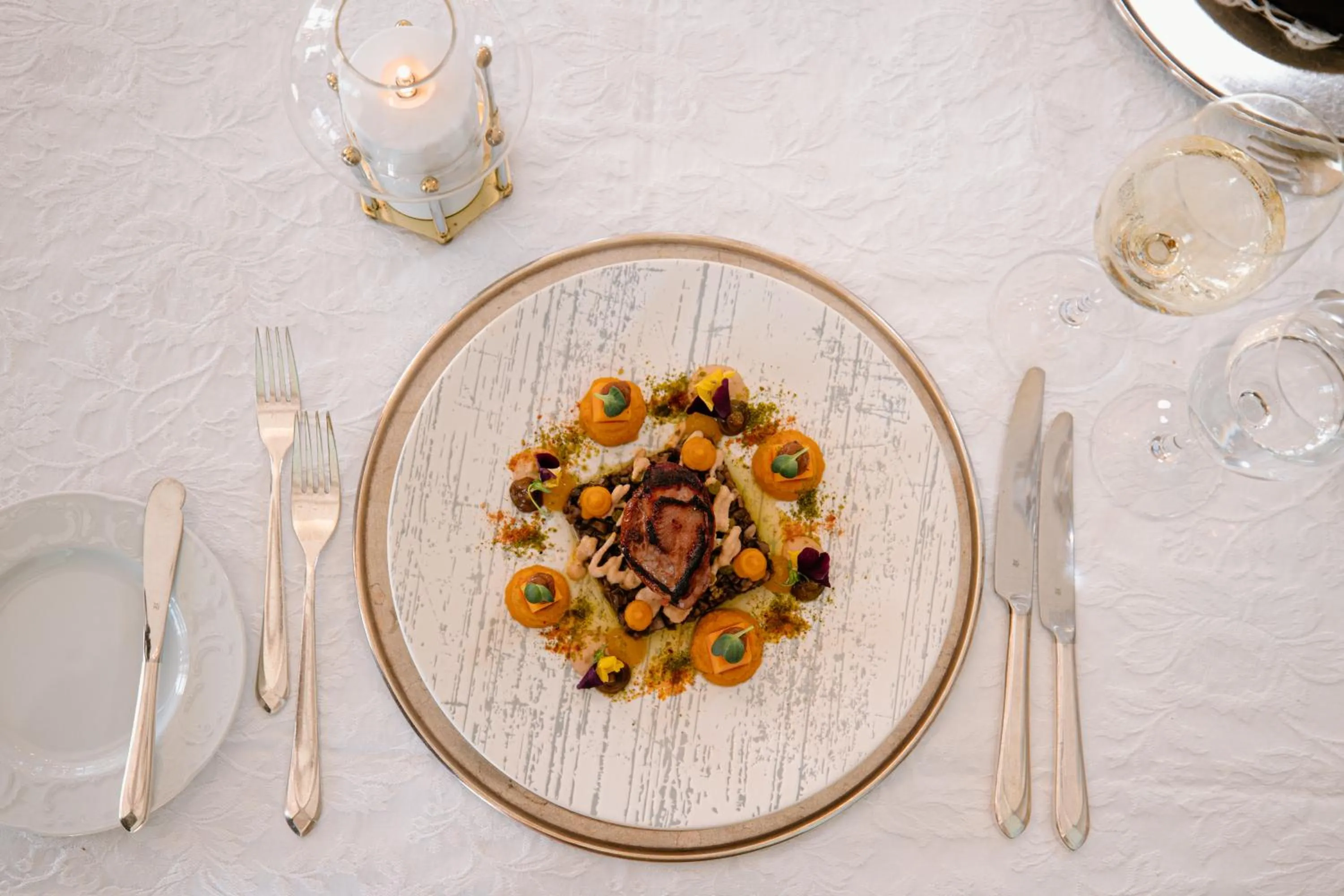 Restaurant/places to eat in Heinitzburg Boutique Hotel