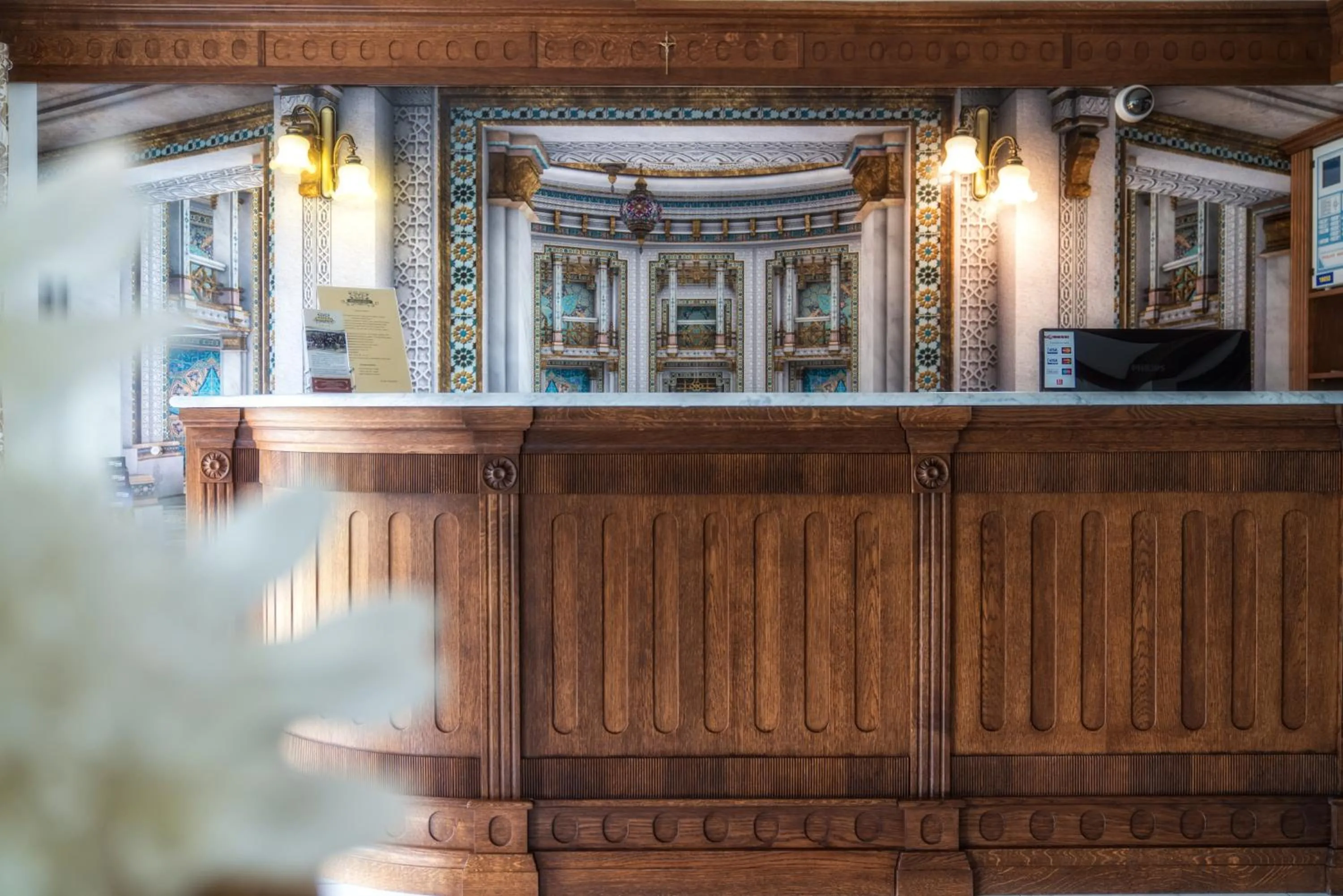 Lobby or reception in Sądelski Dwór Medical & SPA