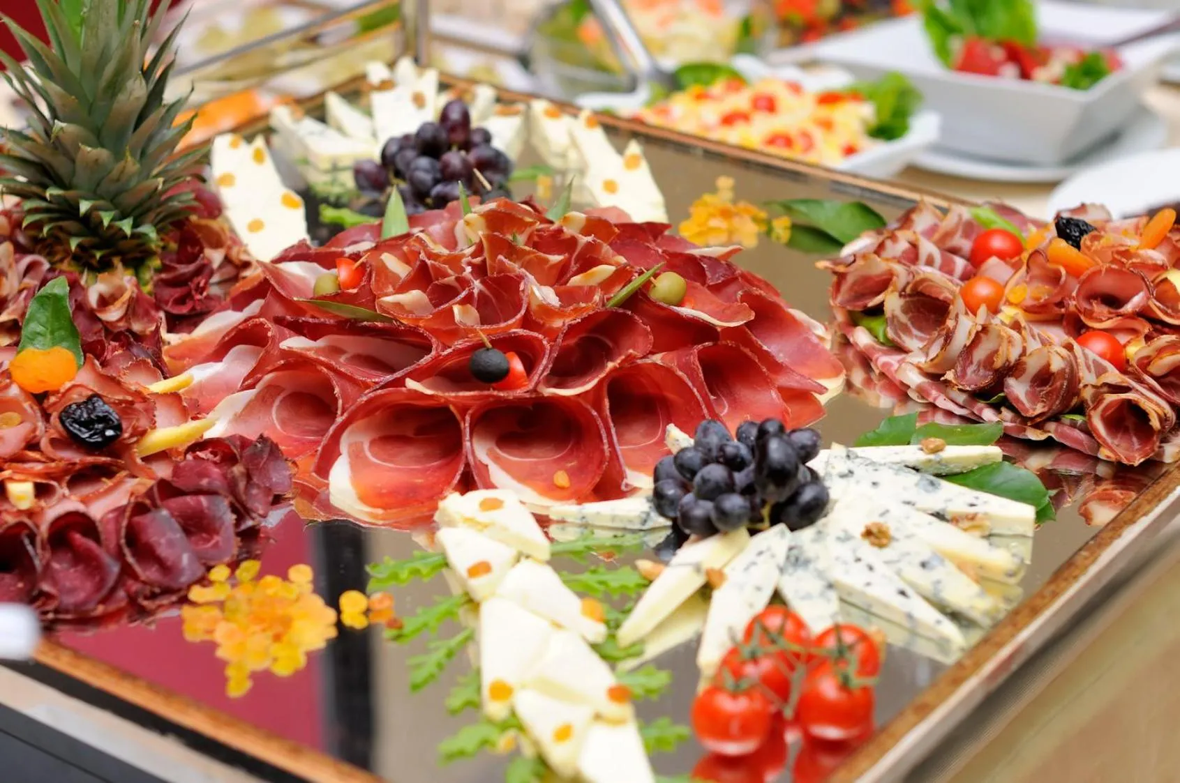 Food in Sądelski Dwór Medical & SPA