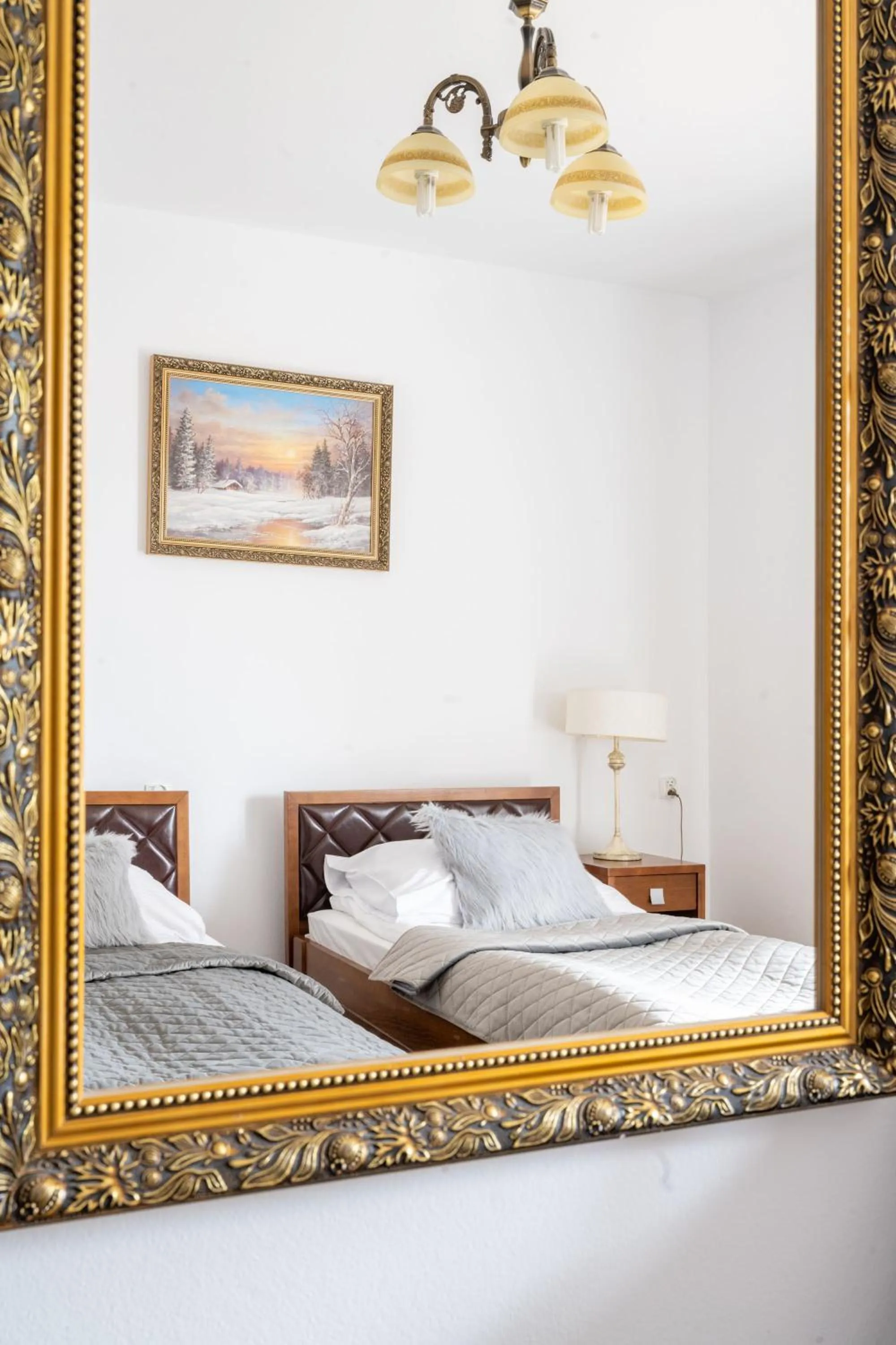 Bed in Sądelski Dwór Medical & SPA