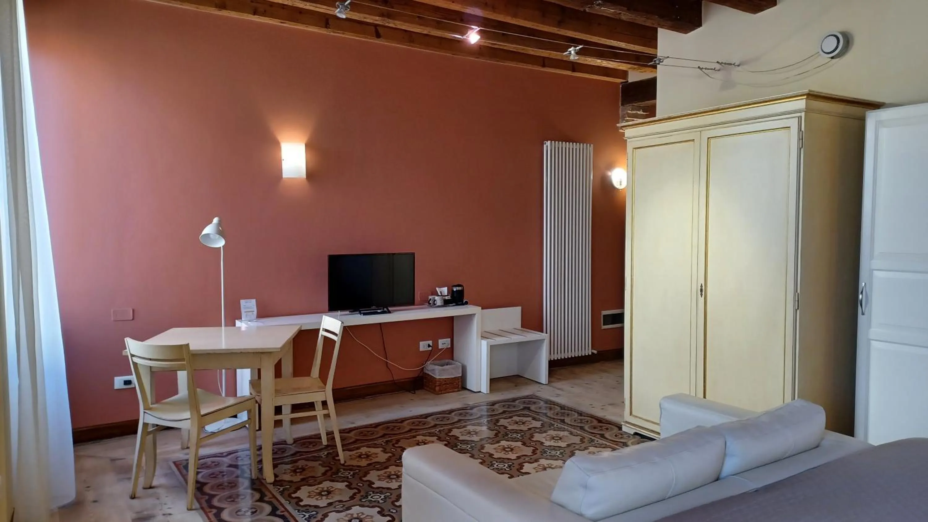 Bedroom in All'Opera Prima