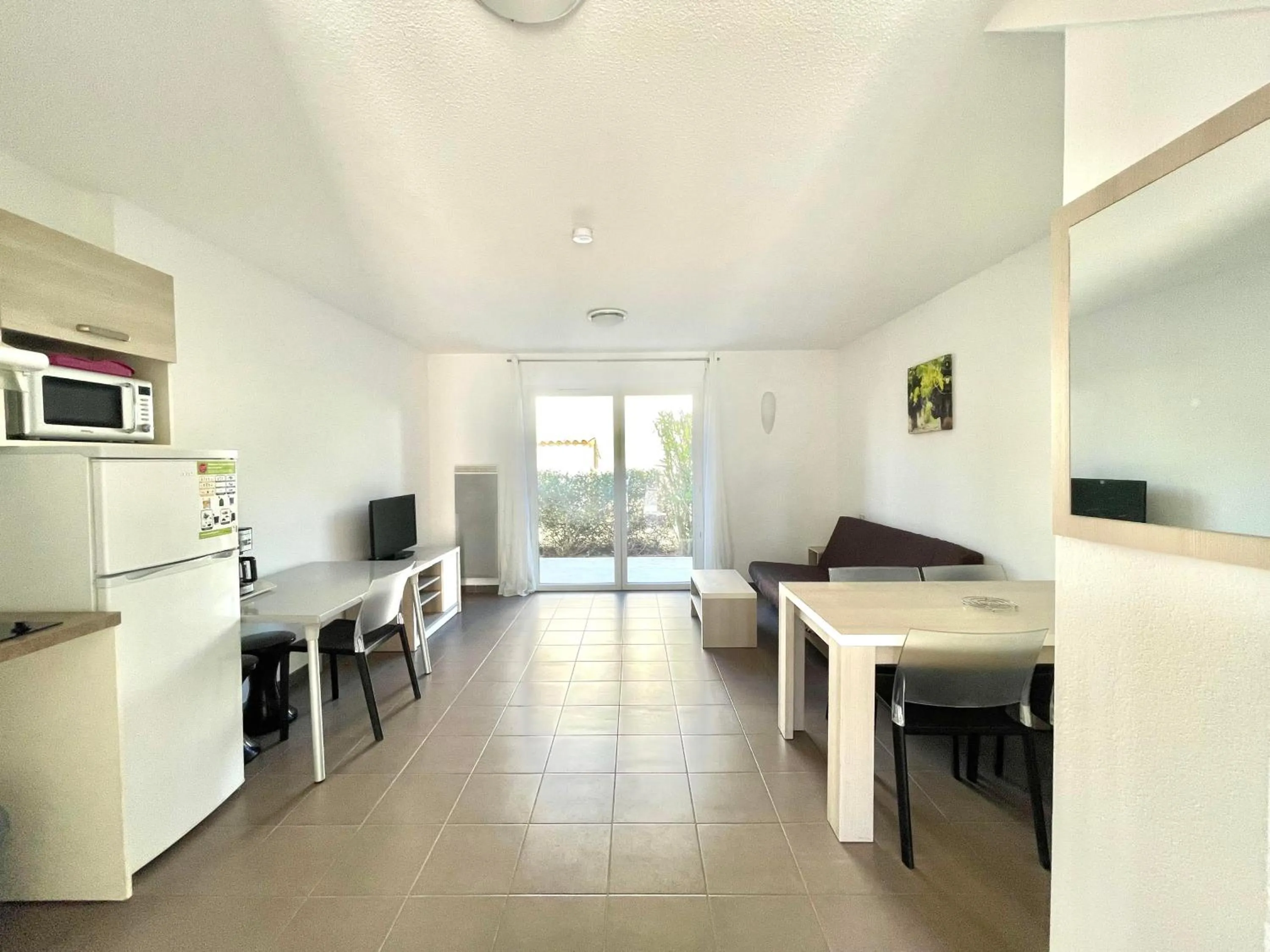 TV and multimedia in Terres de France - Le Domaine de Bacchus