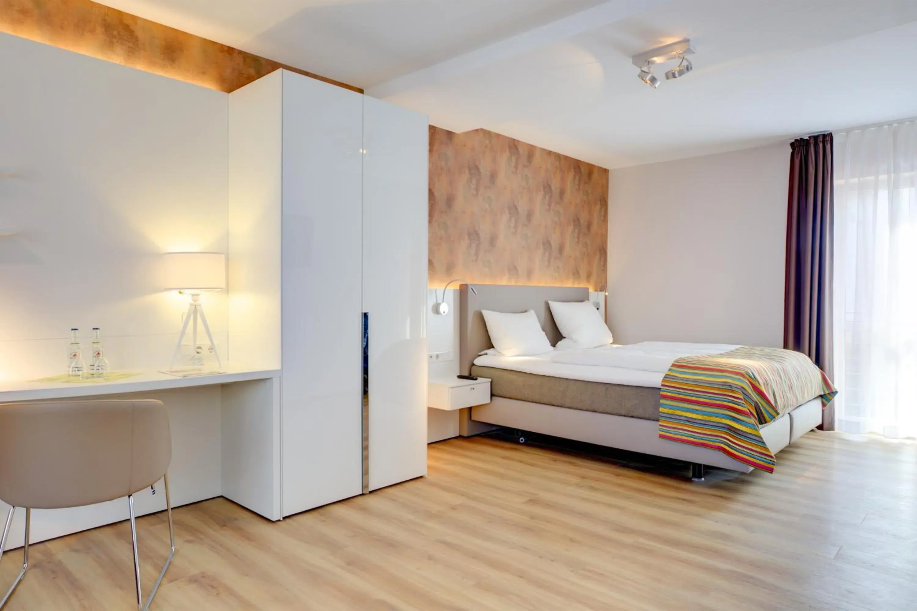 Superior Double Room in Elisabeth Hotel garni Superior Double Room in Elisabeth Hotel garni