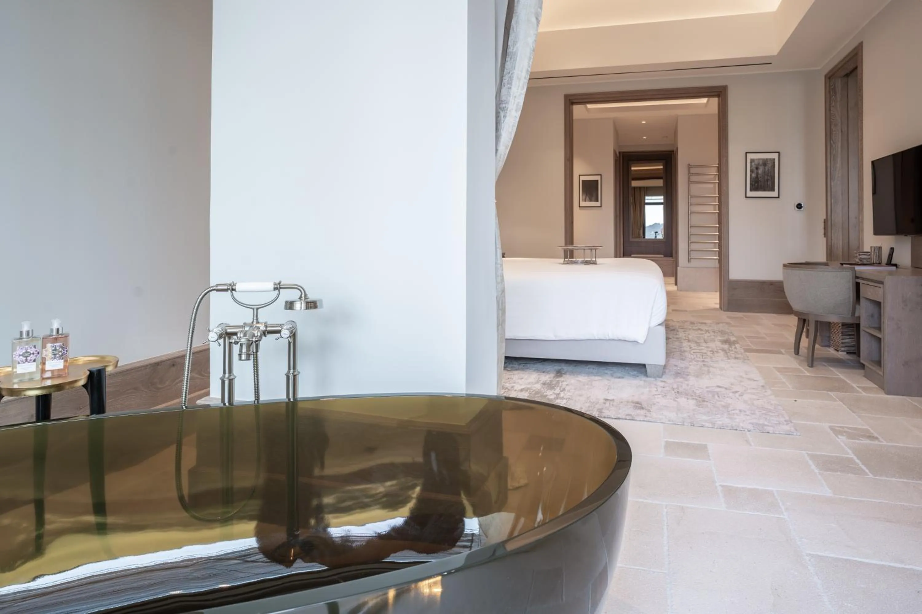 Photo of the whole room, Bed in Coquillade Provence - Relais & Châteaux