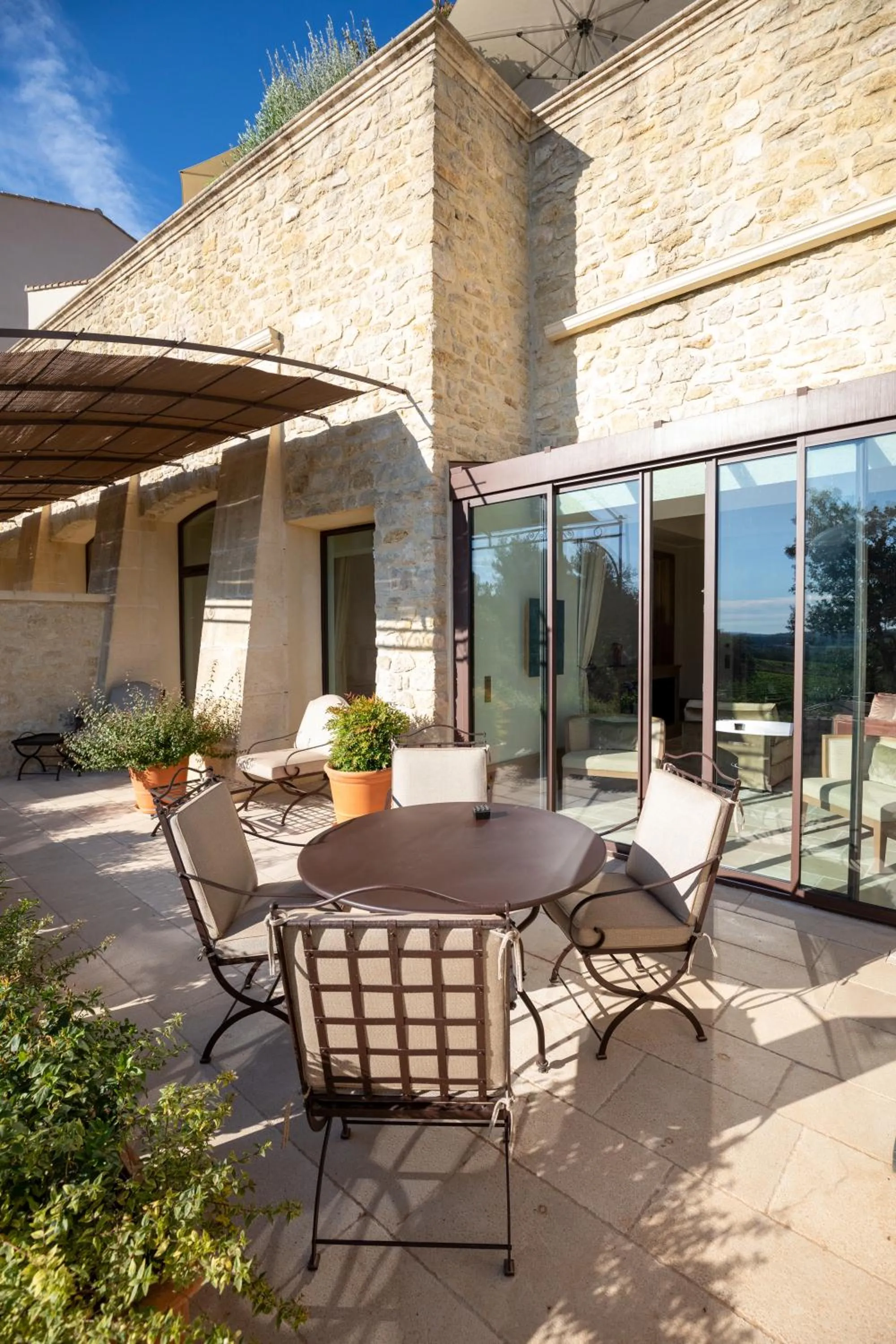 Patio in Coquillade Provence - Relais & Châteaux