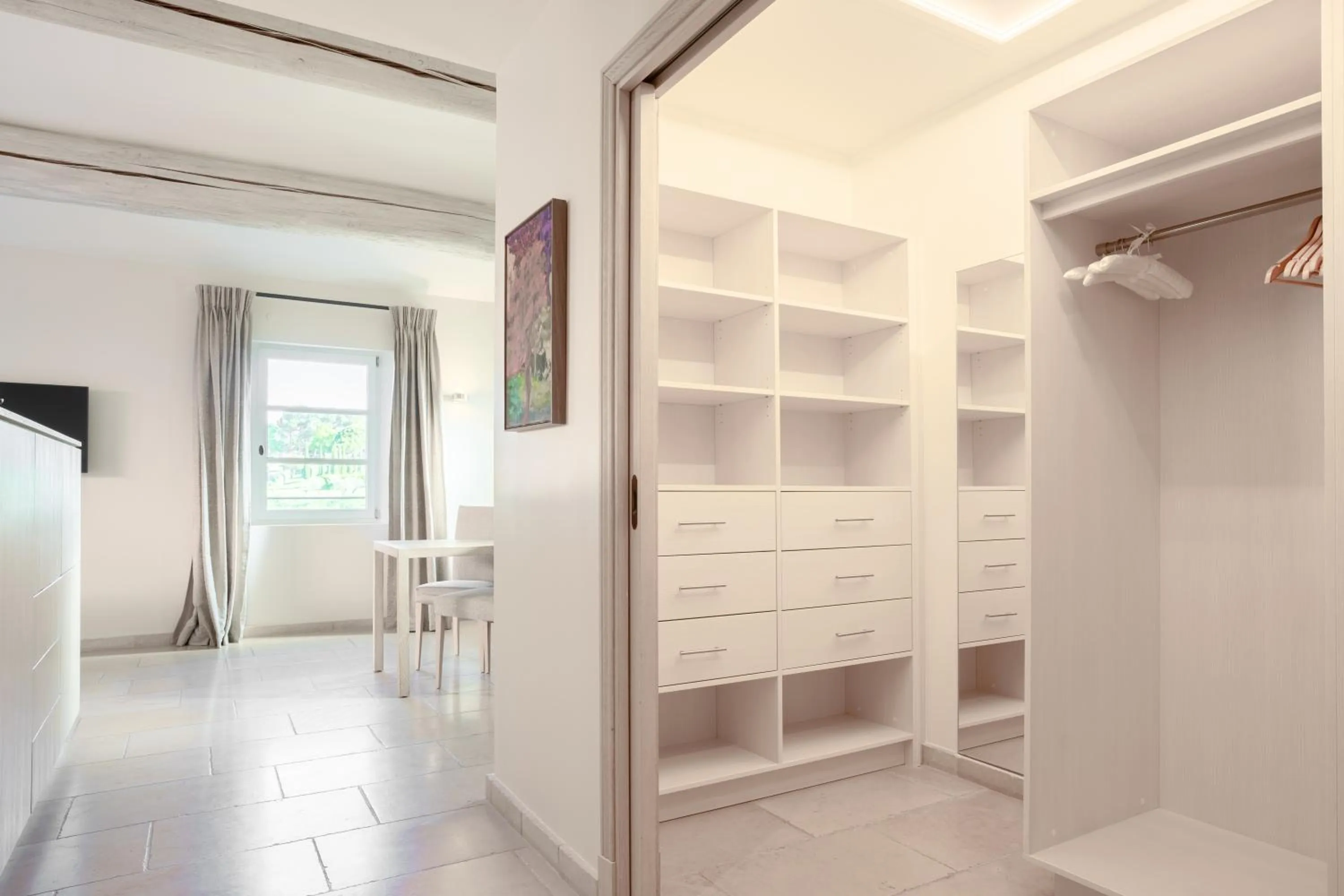 Bedroom in Coquillade Provence - Relais & Châteaux