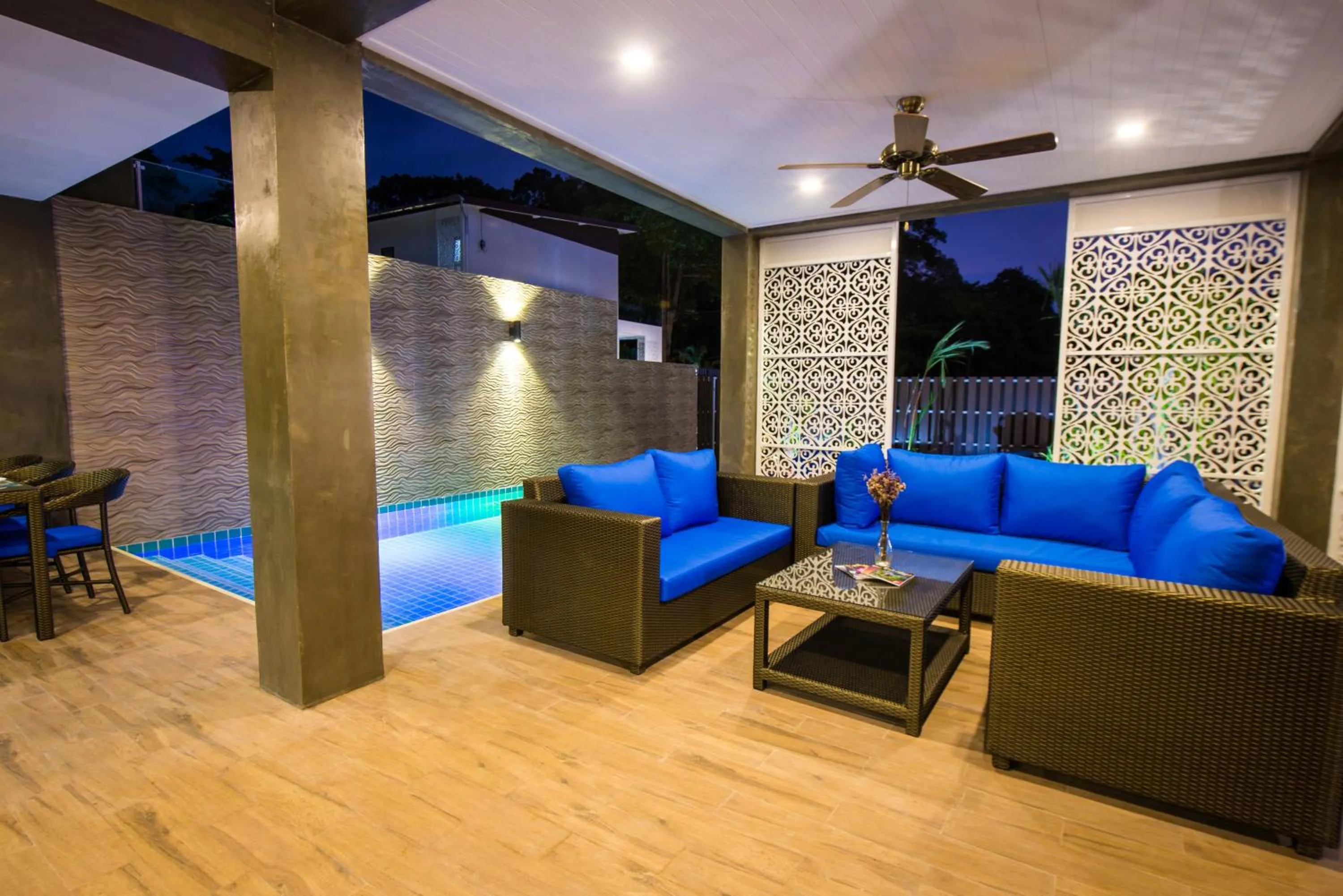 Lounge or bar in The Pearl Luxury Pool Villas