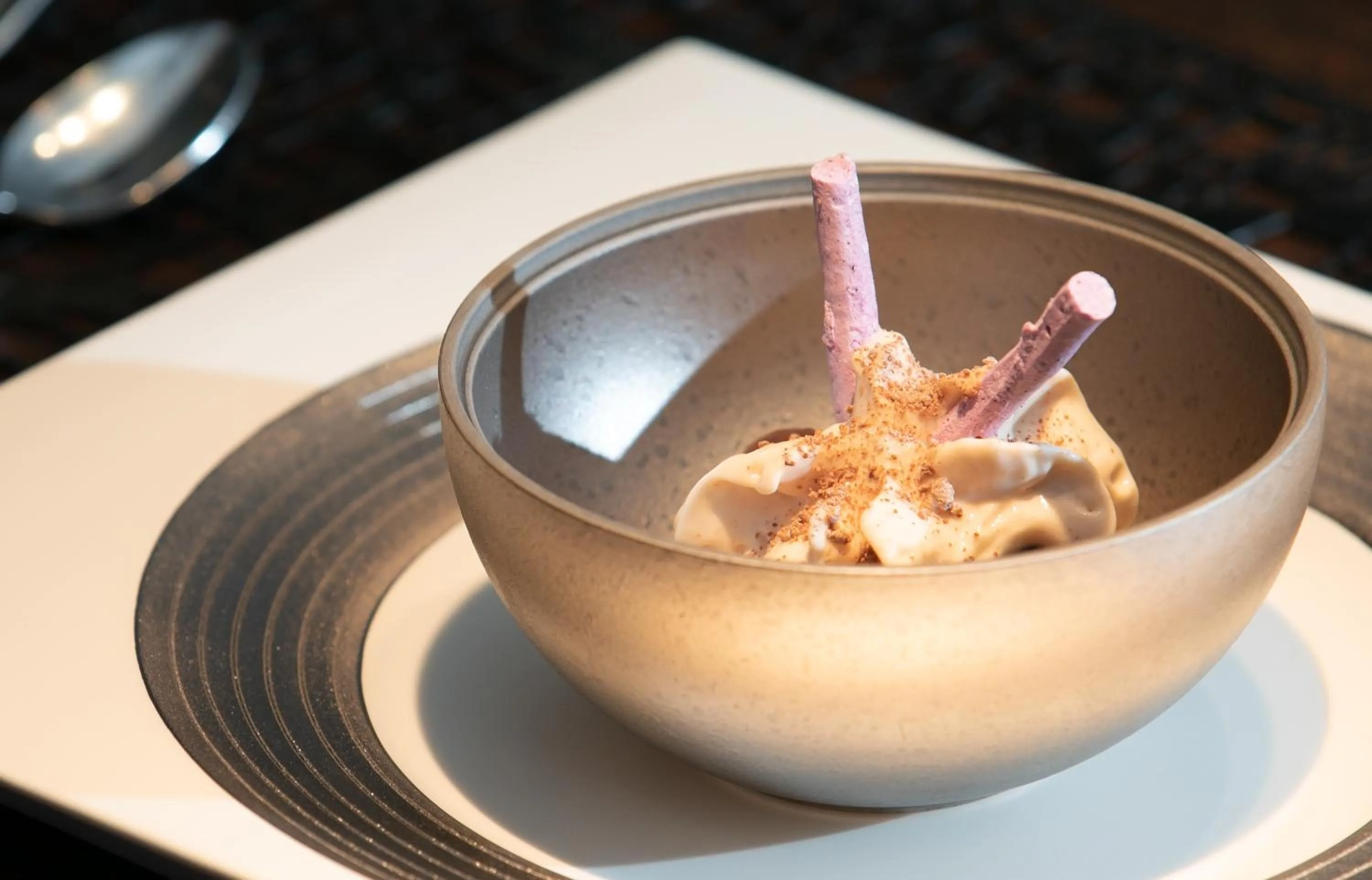 Restaurant/places to eat in Mayu Futahari