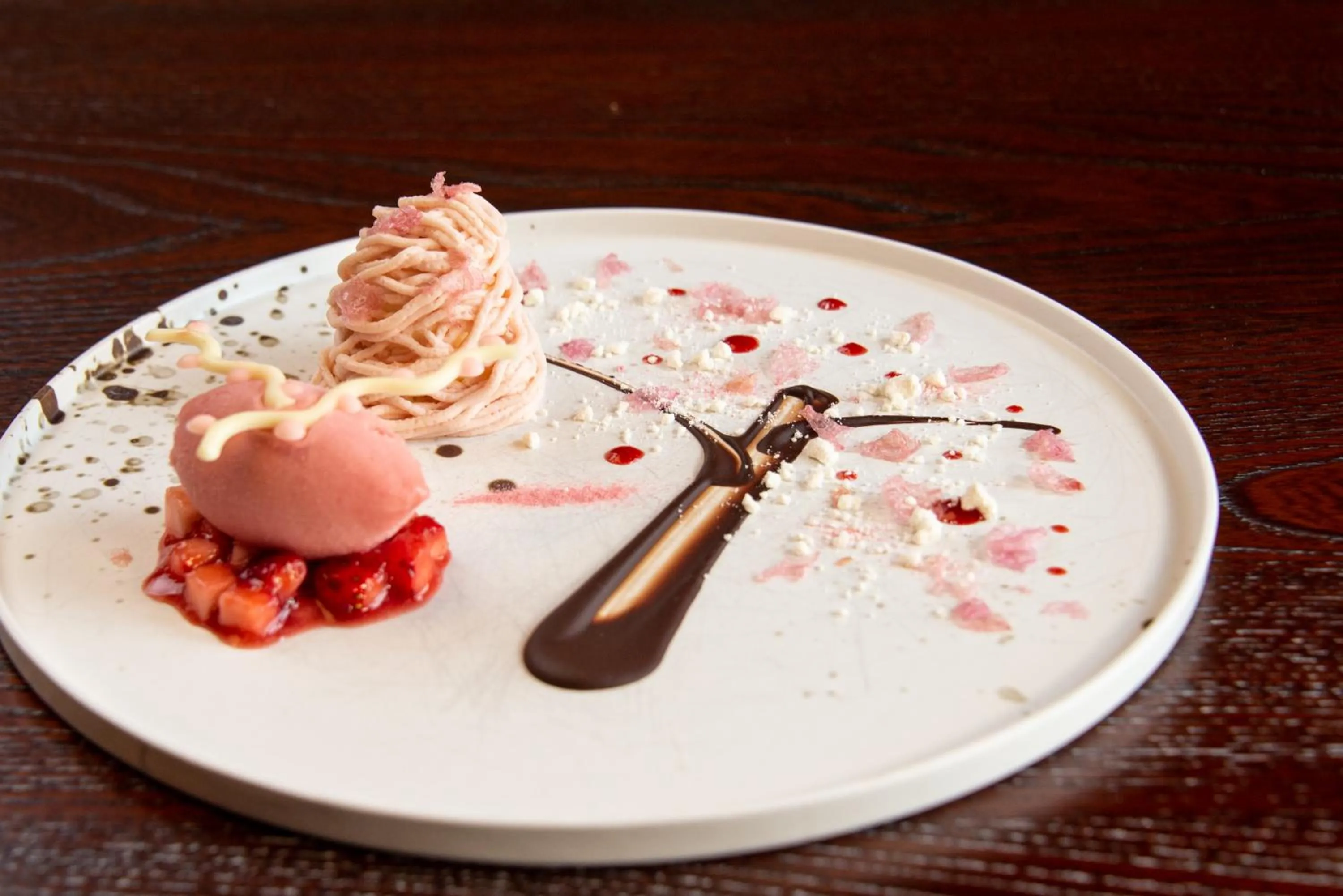 Restaurant/places to eat in Mayu Futahari