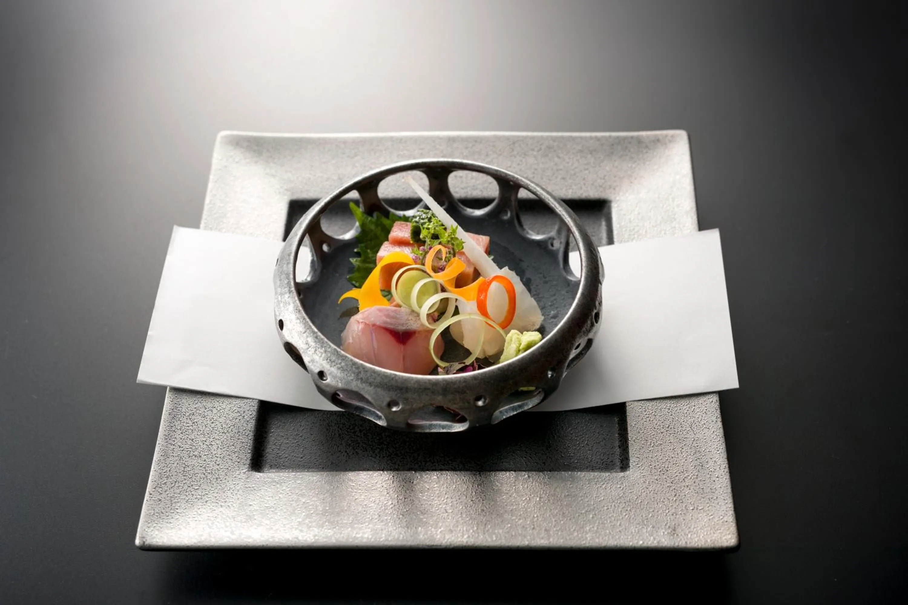 Restaurant/places to eat in Mayu Futahari