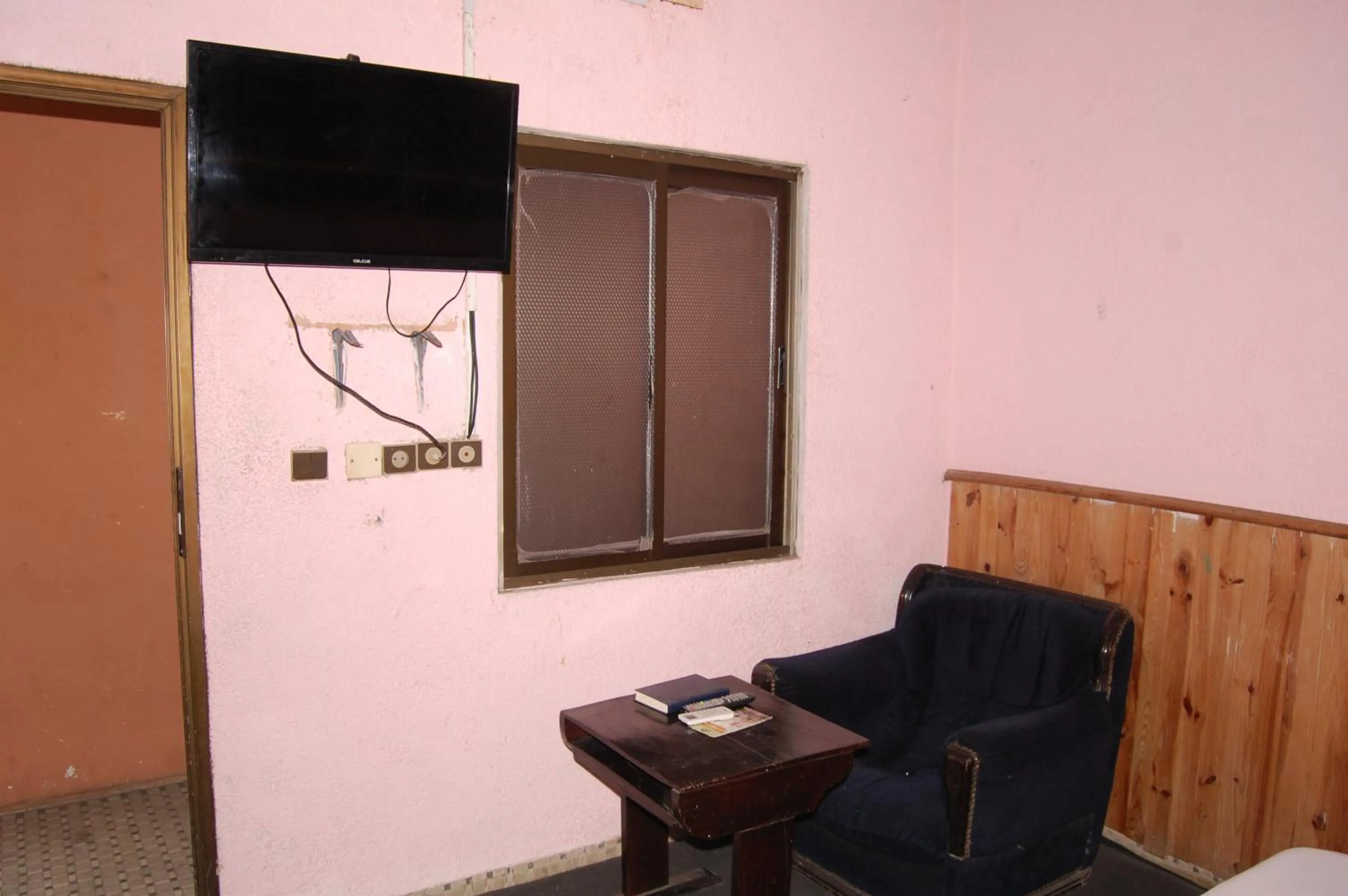 Seating area in Benin Hotel Terminus
