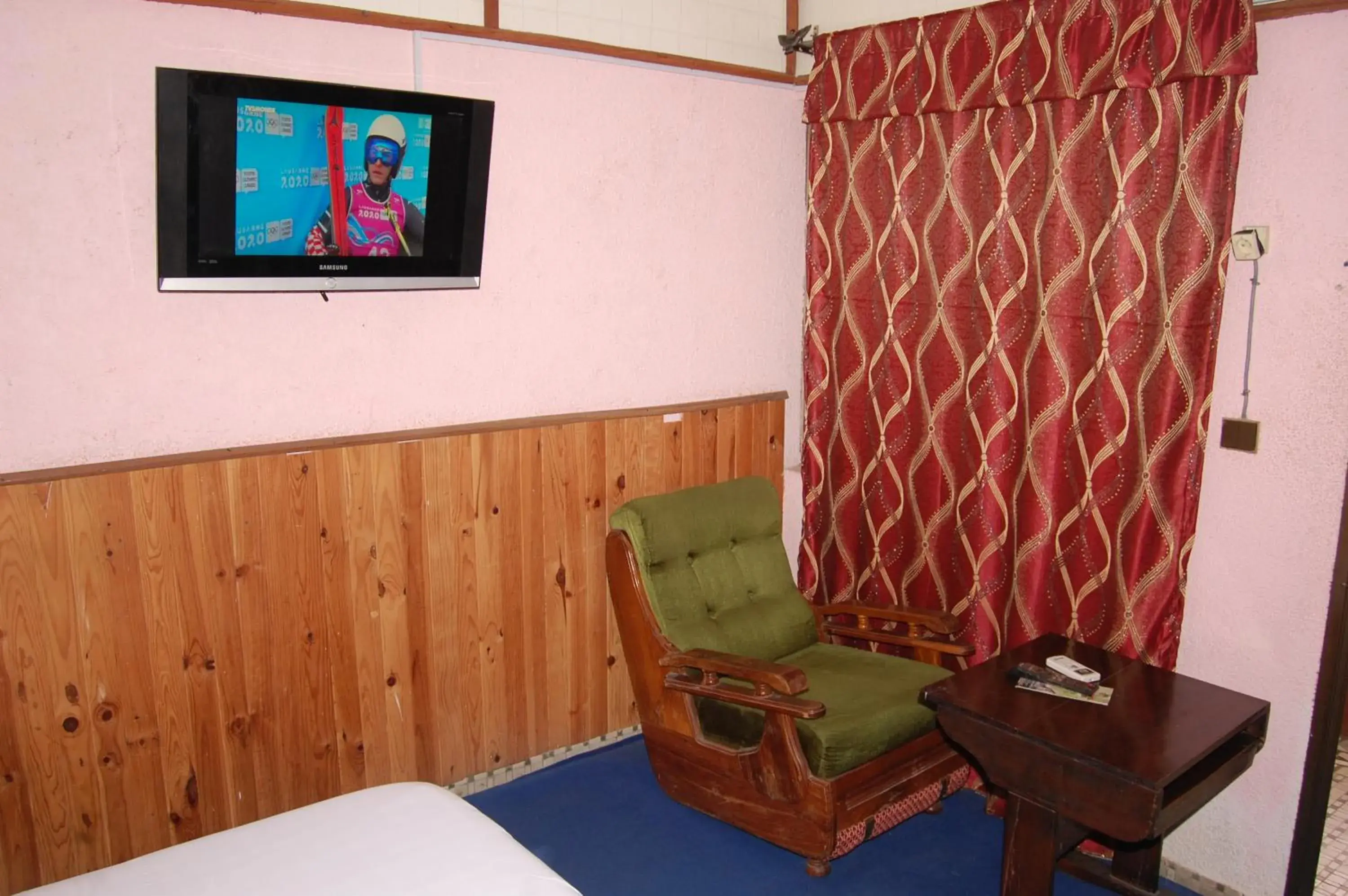 Standard Double Room in Benin Hotel Terminus Standard Double Room in Benin Hotel Terminus